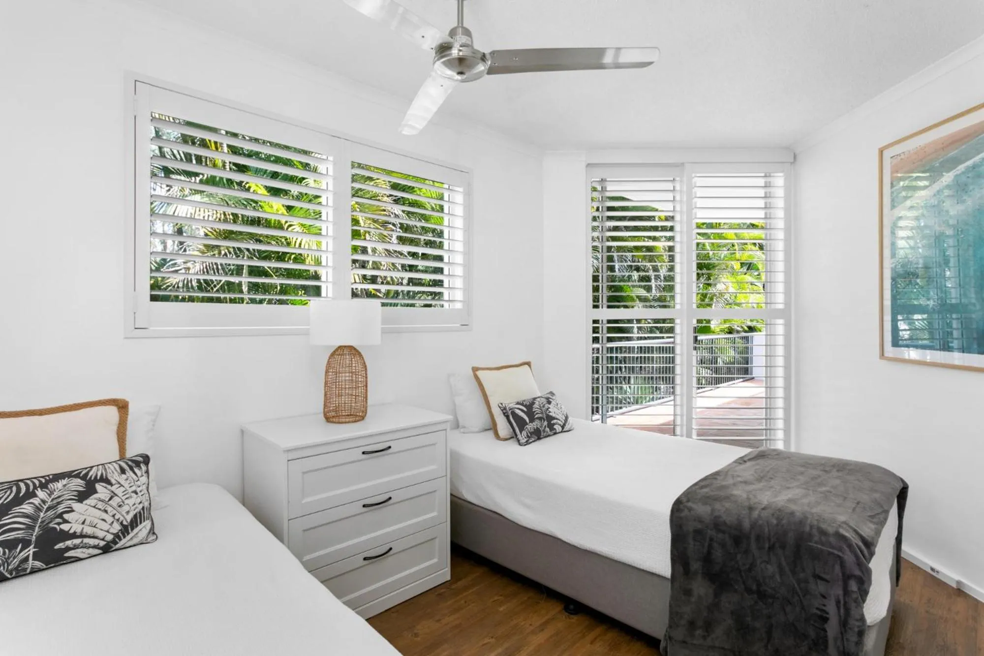 Bedroom, Bed in Noosa Tropicana