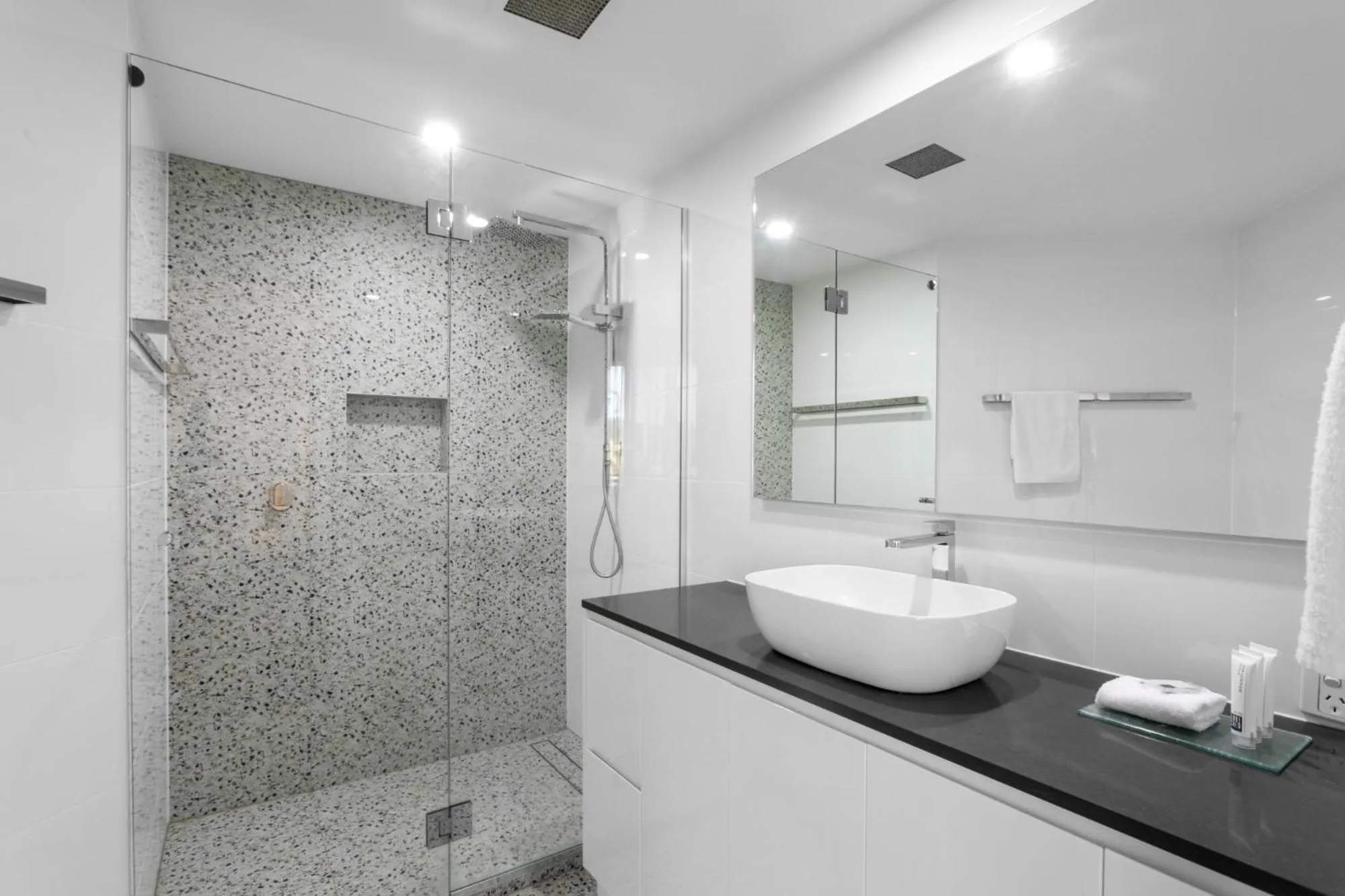 Bathroom in Noosa Tropicana