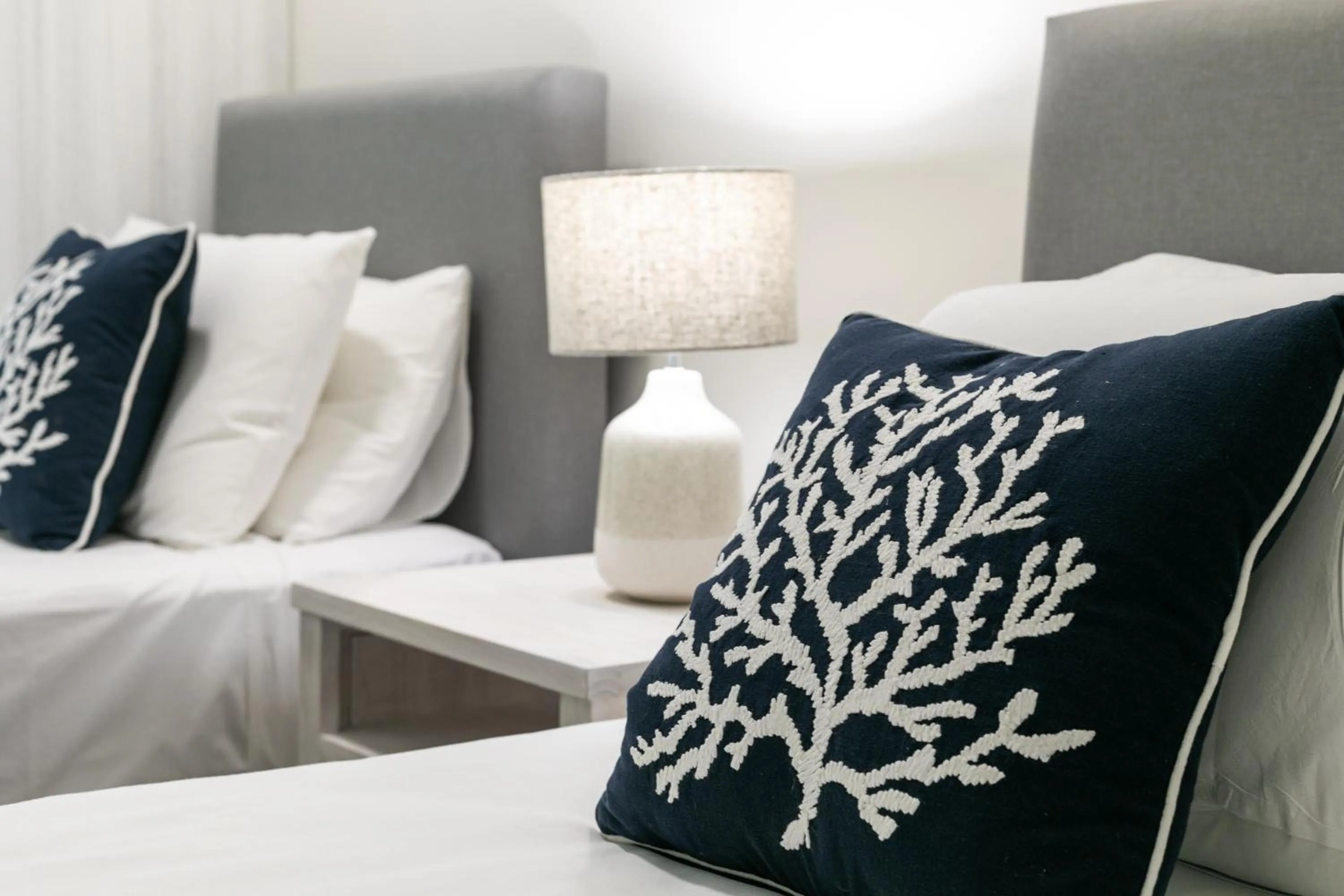 Bedroom, Bed in Noosa Tropicana