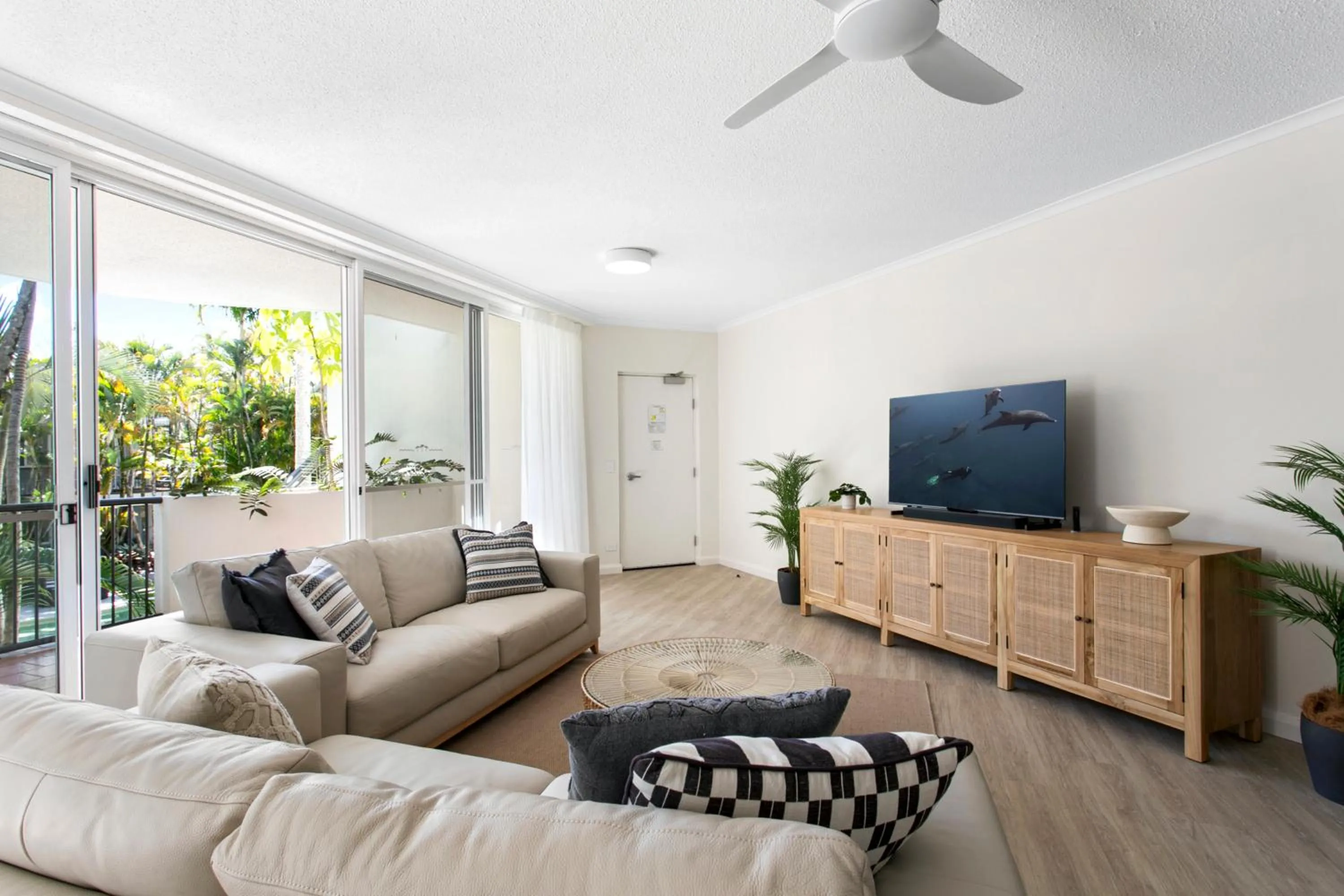 Living room in Noosa Tropicana