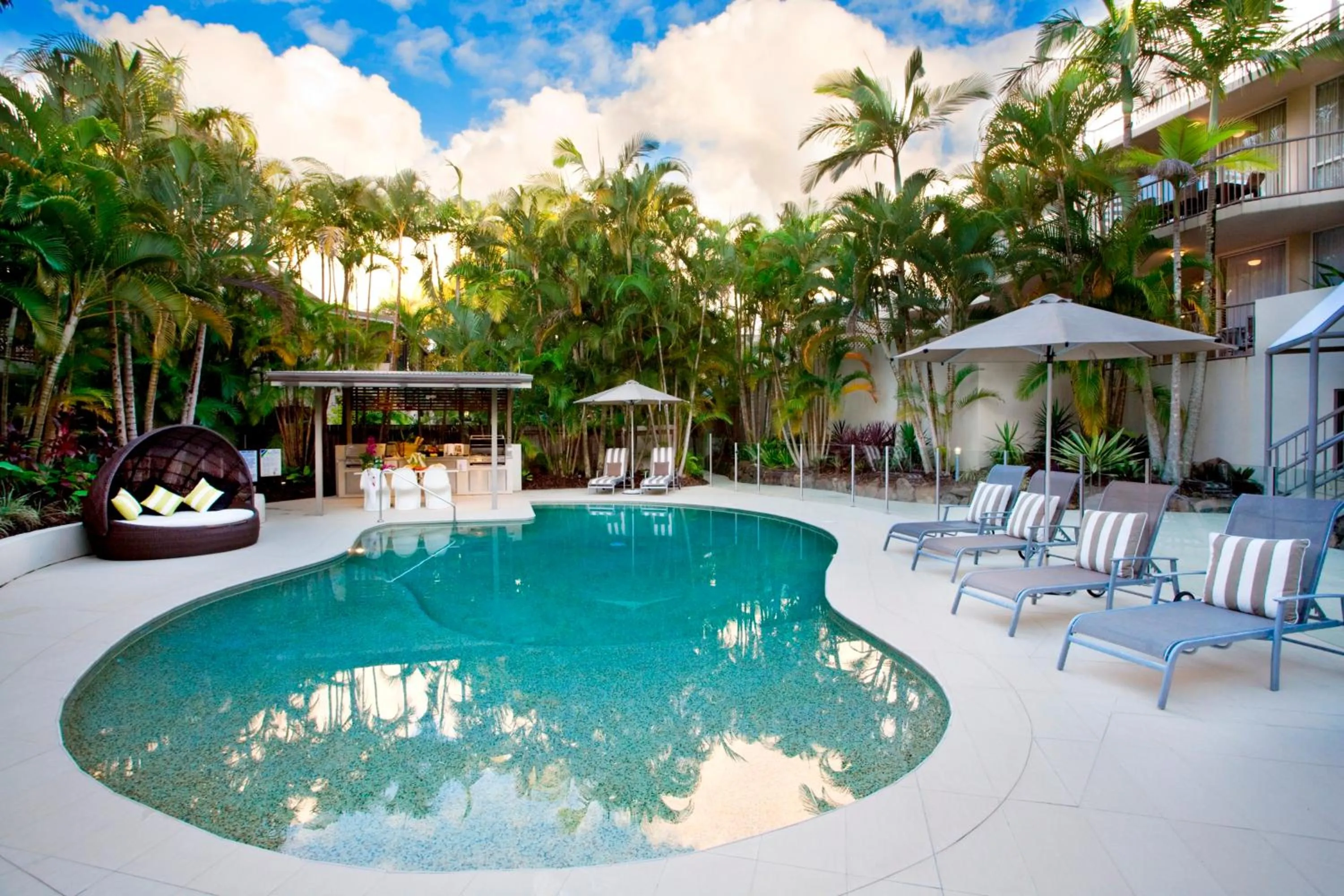 Swimming pool in Noosa Tropicana