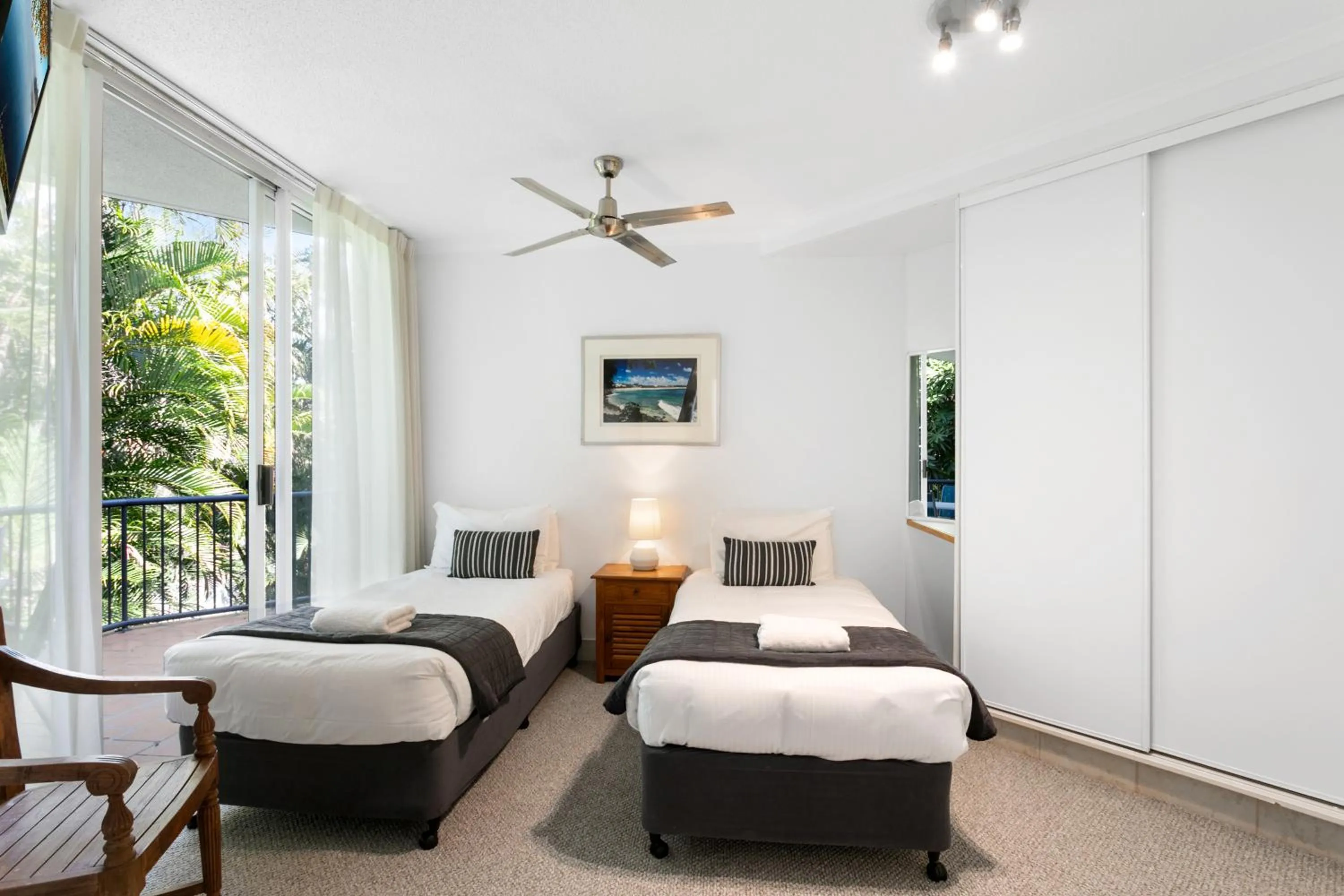 Bedroom, Bed in Noosa Tropicana