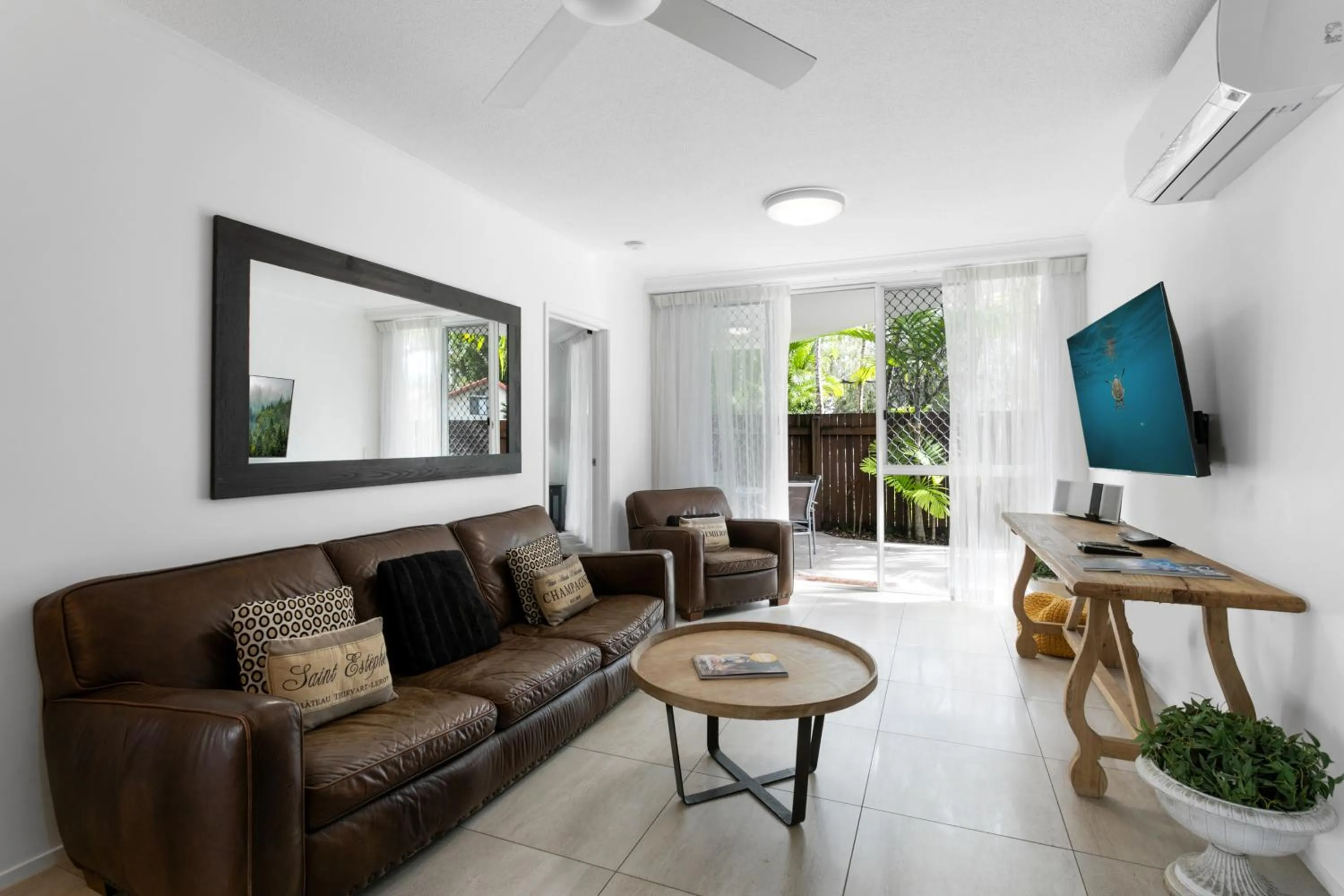 Living room in Noosa Tropicana