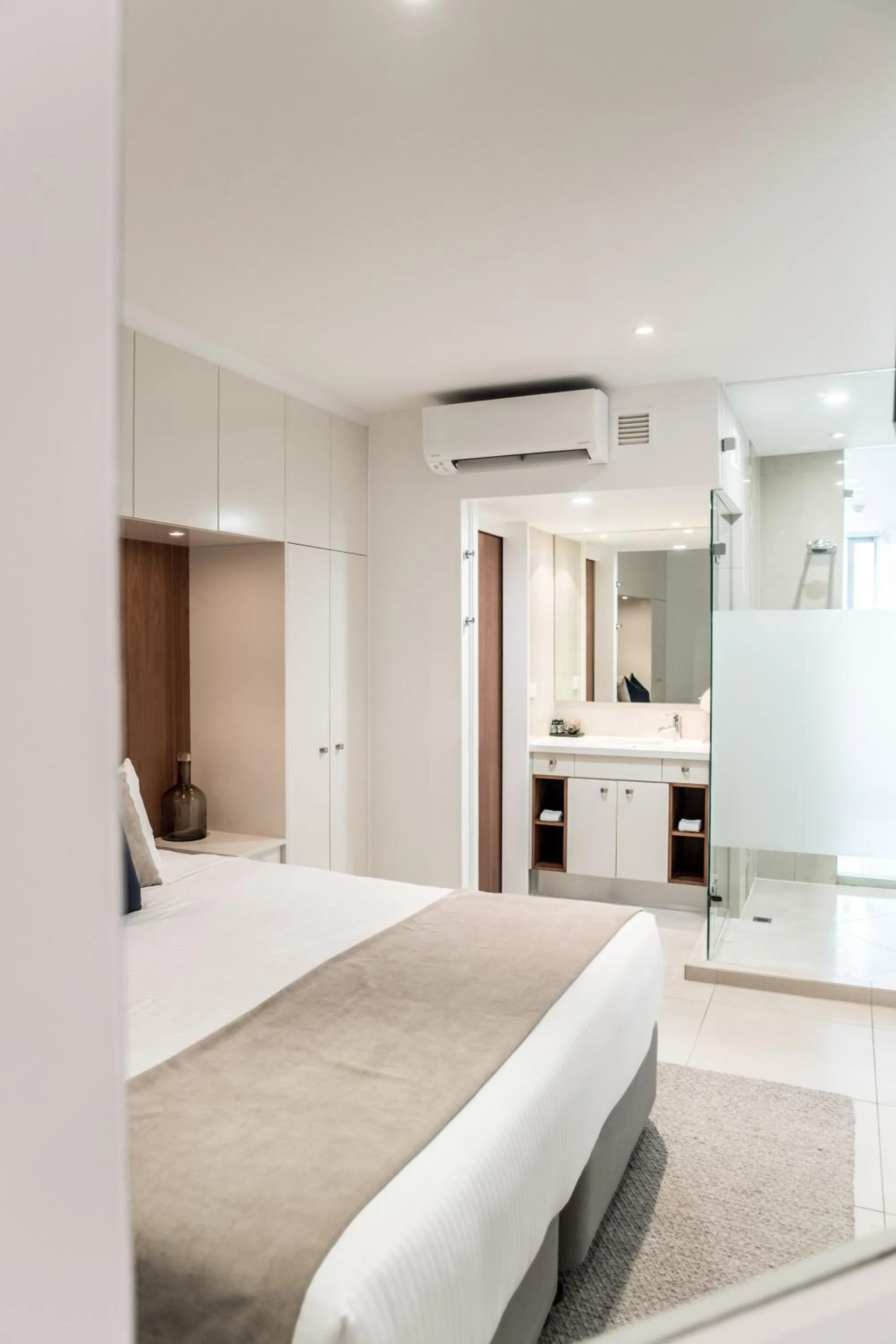 Bed in On The Beach Noosa Resort