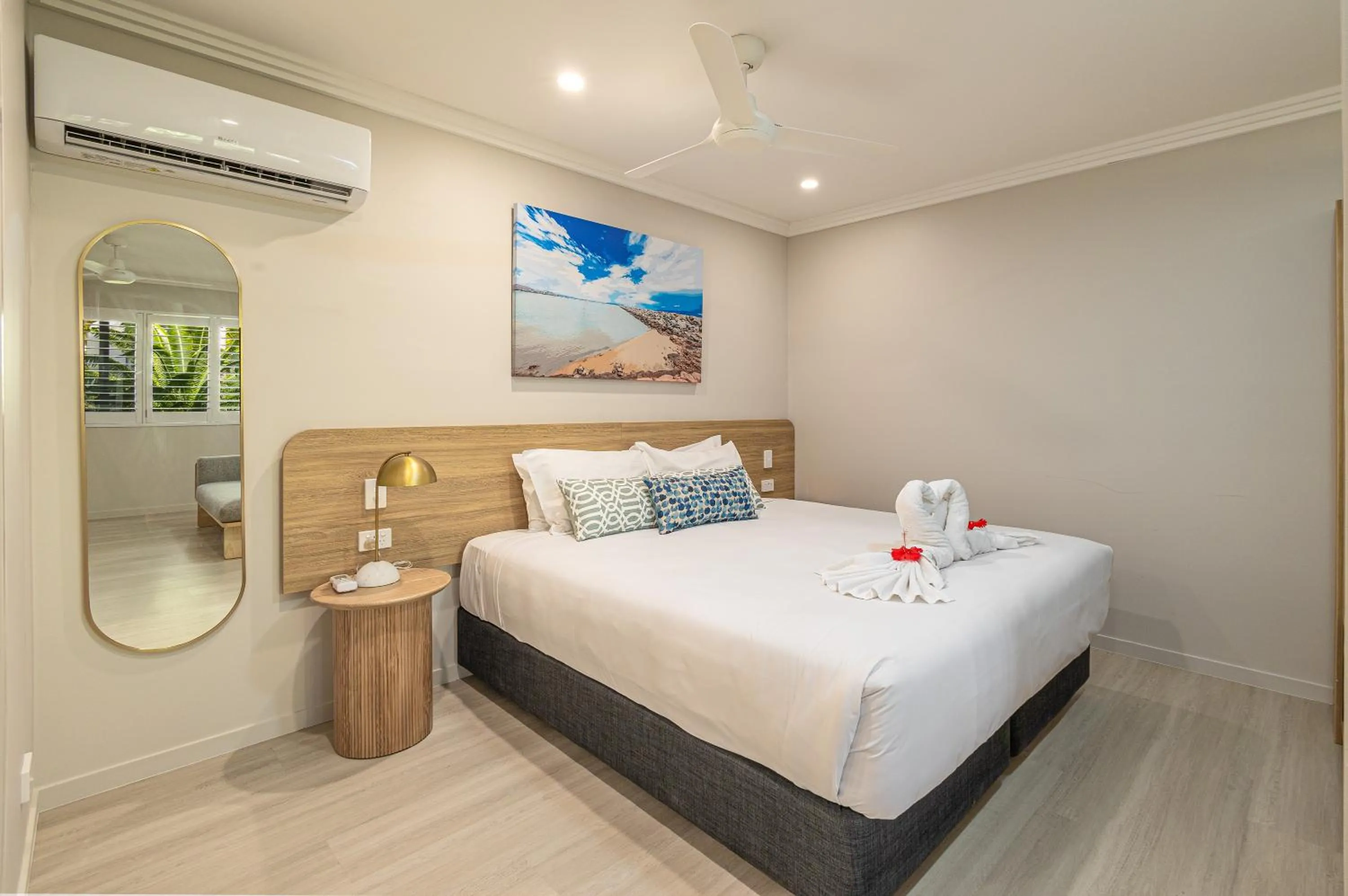 Bedroom, Bed in Seahaven Resort