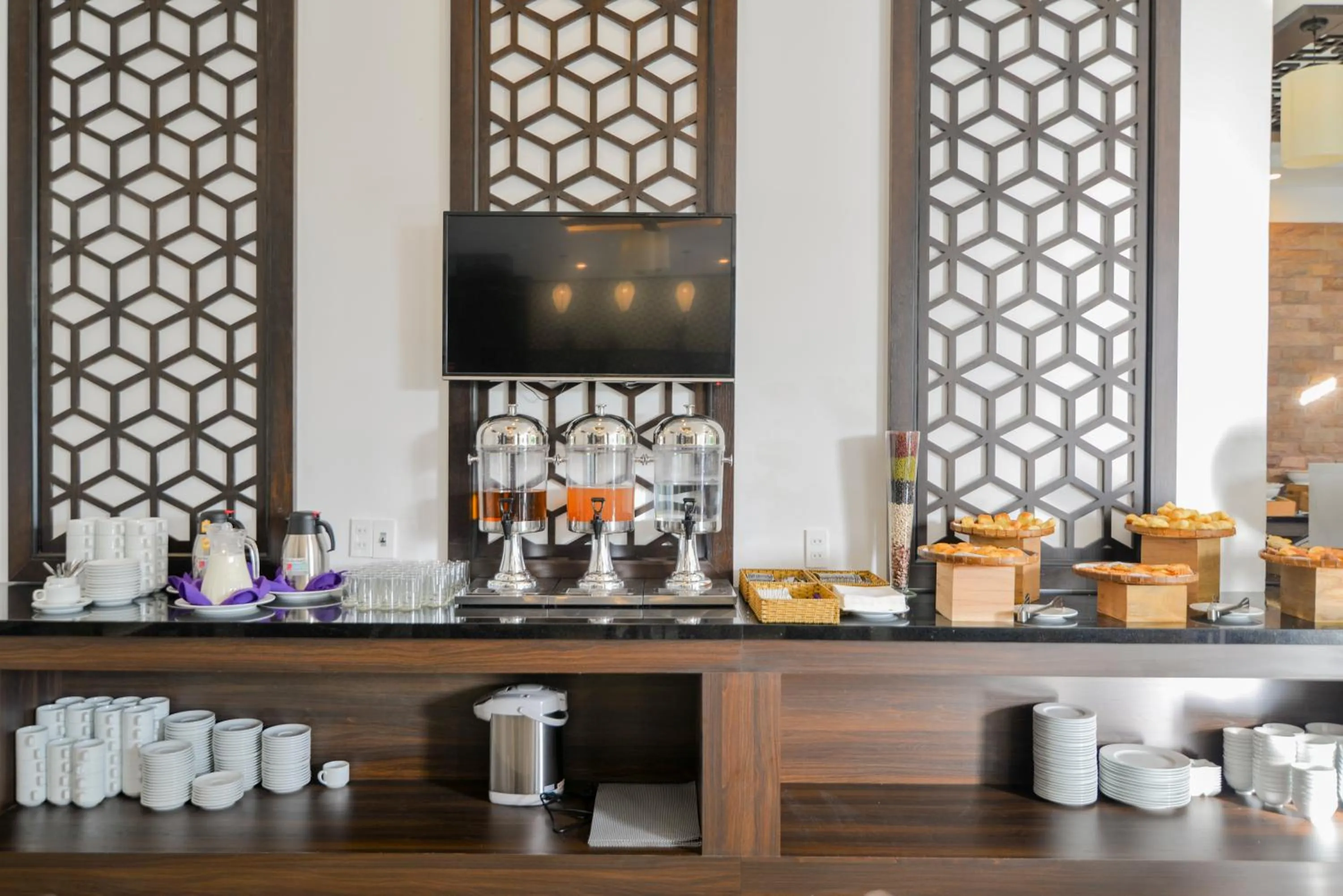 Property building in Golden Pearl Hoi An Hotel