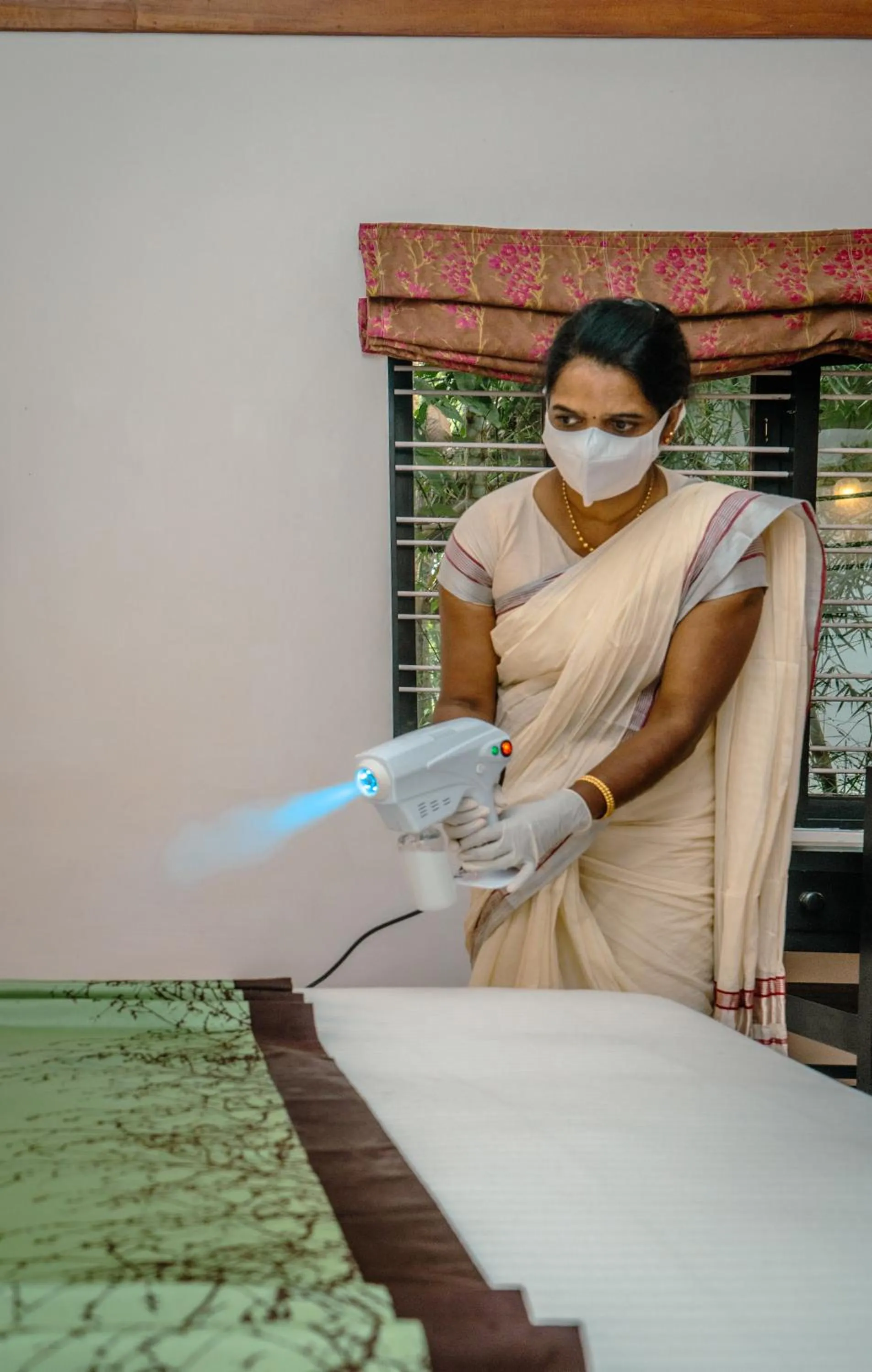 Staff in Amritara Shalimar Spice Garden Resort & Spa