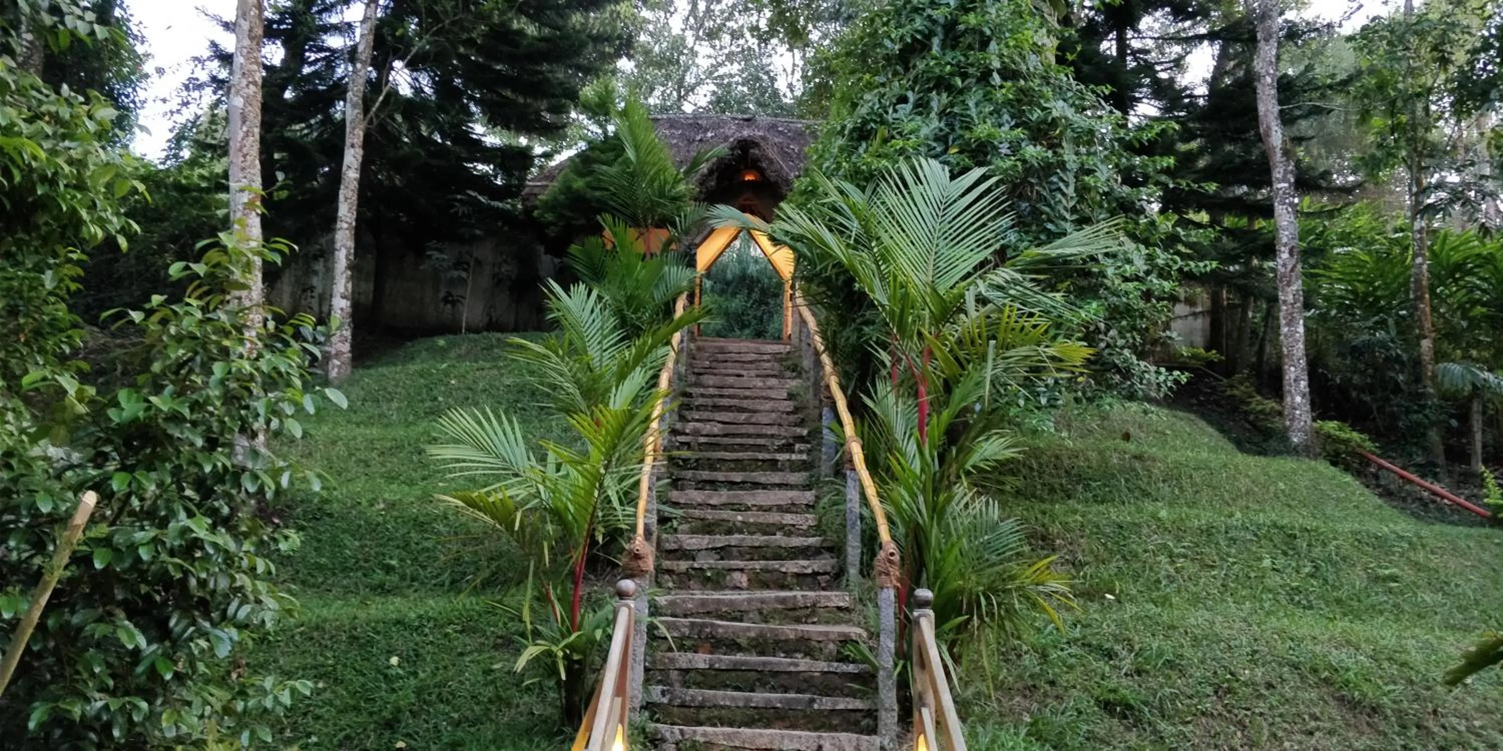 Facade/entrance in Amritara Shalimar Spice Garden Resort & Spa