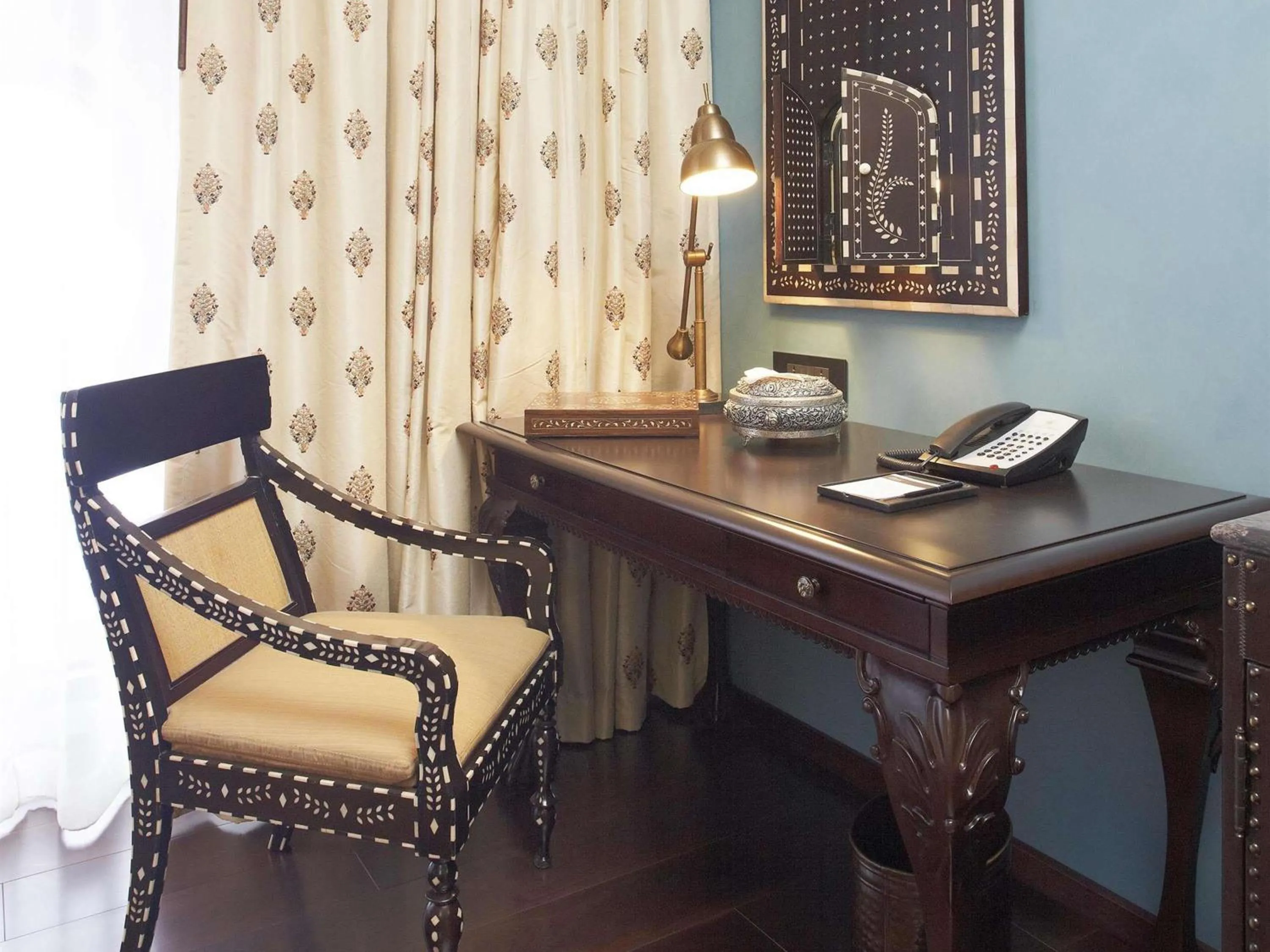 Bedroom in Fairmont Jaipur