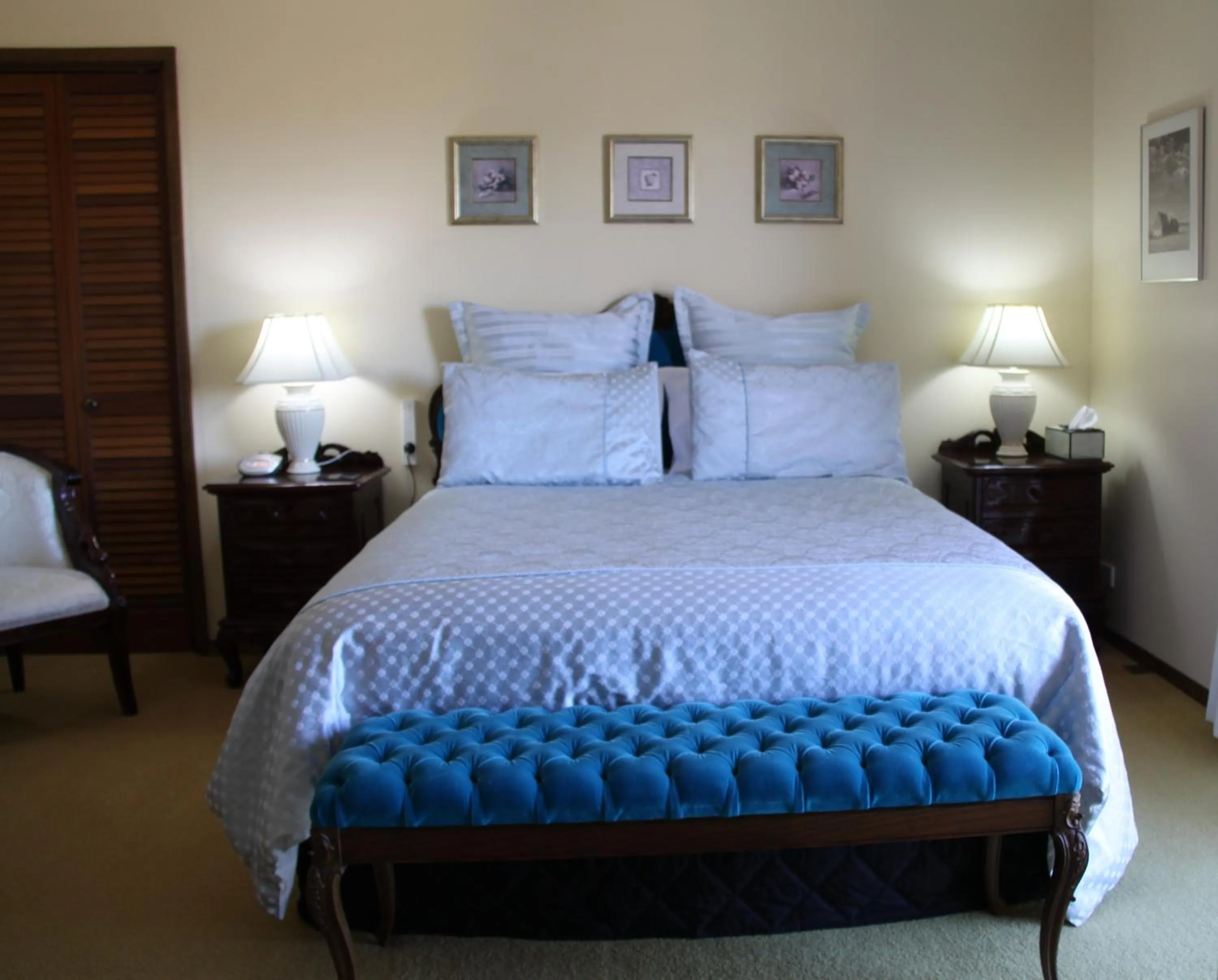 Bedroom, Bed in Bathurst Heights Bed & Breakfast