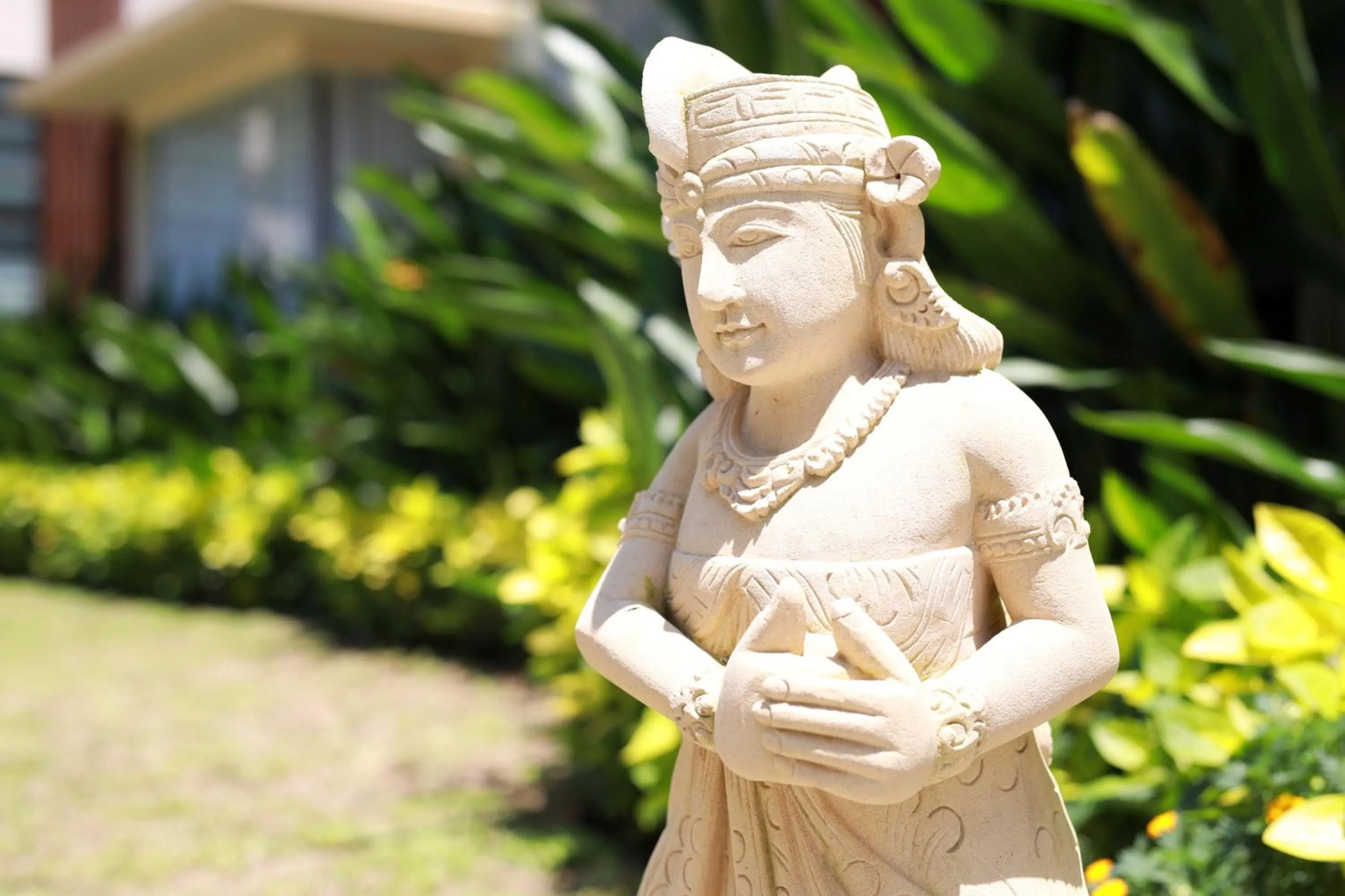 Garden in The Miracle Villa Nusa Dua