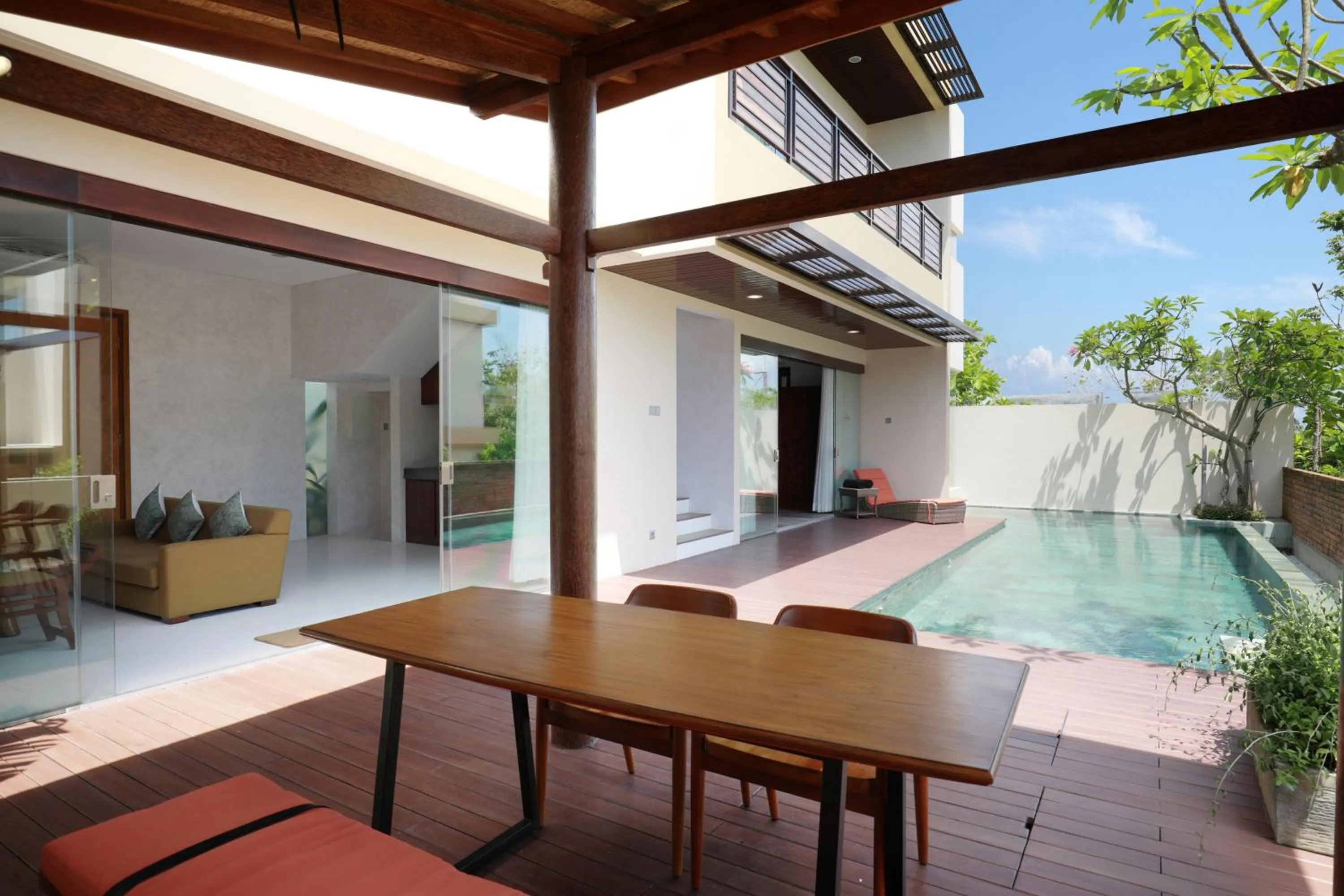 Pool view in The Miracle Villa Nusa Dua