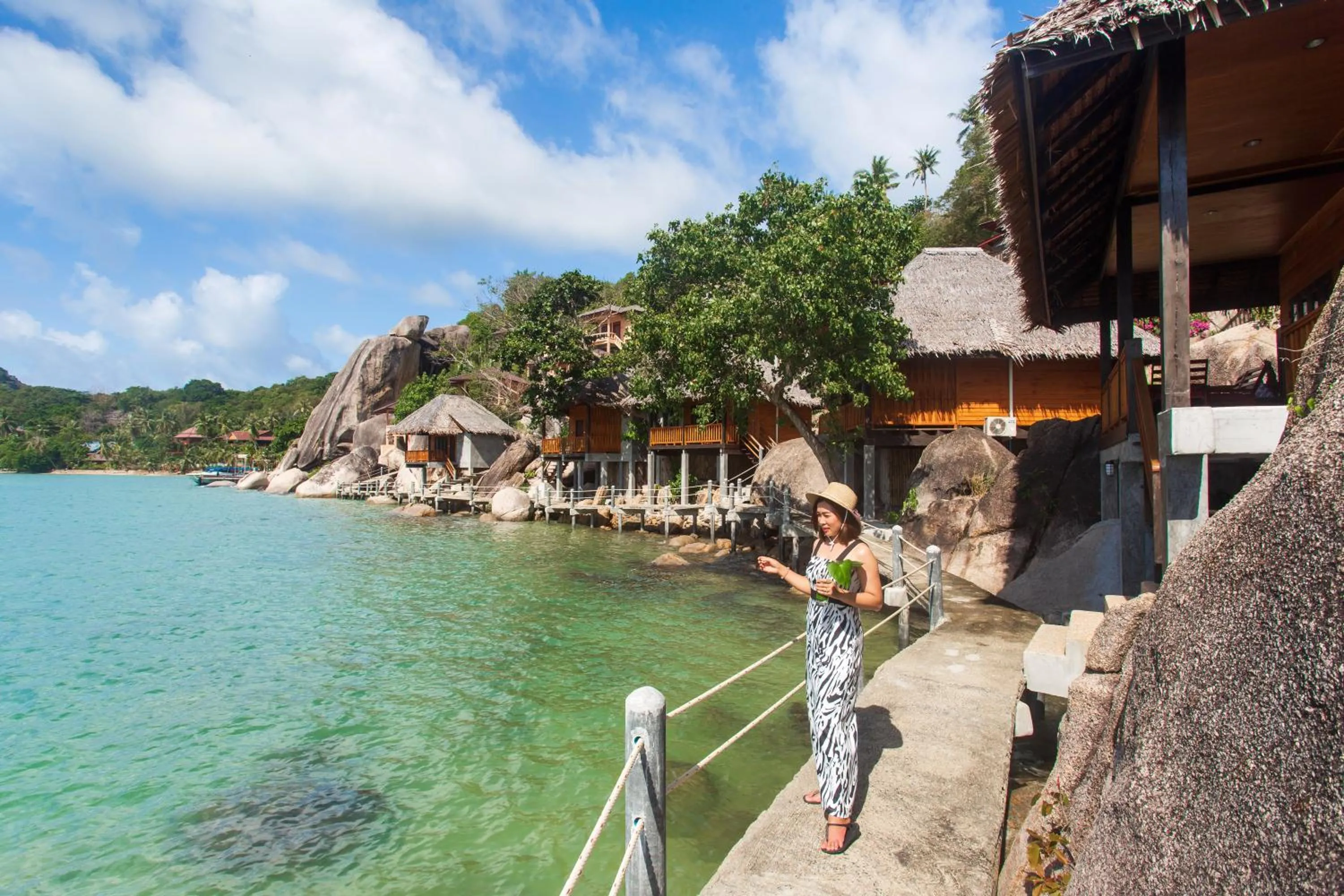 Street view in Koh Tao Relax Freedom Beach Resort