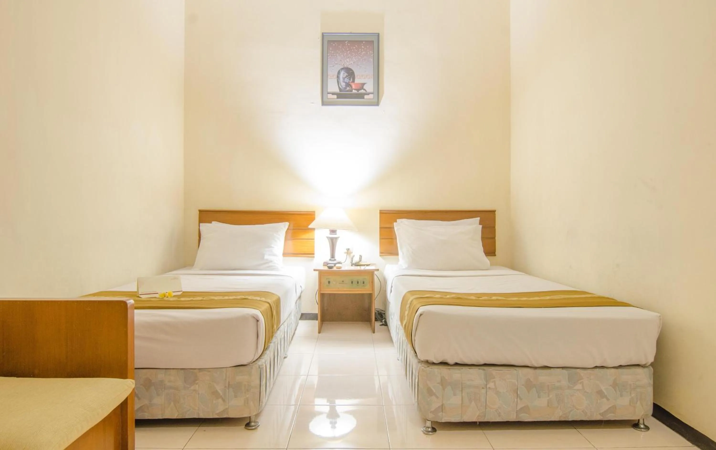 Bed in Hotel Montana Dua Malang