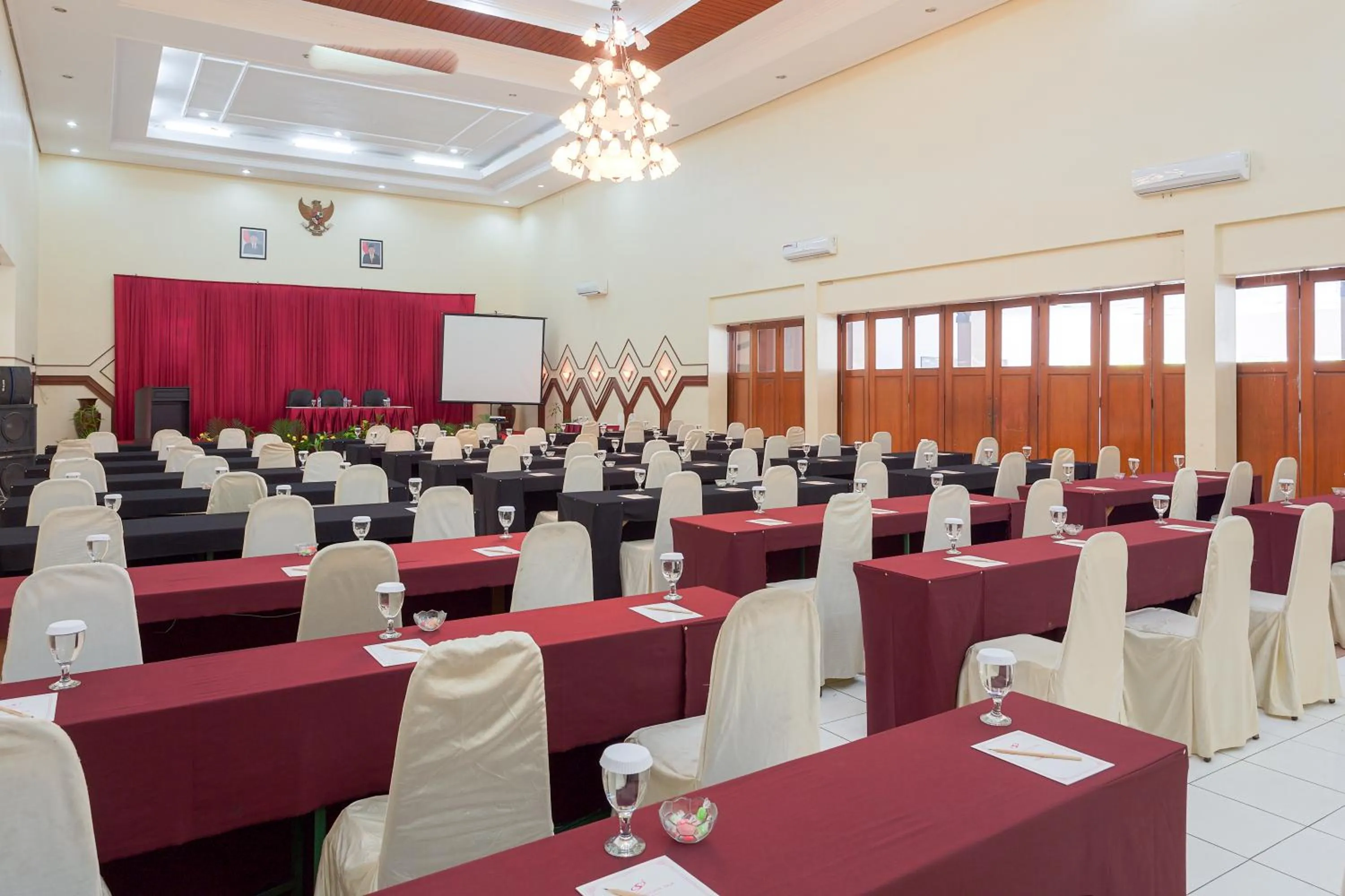 Hotel Montana Dua Malang