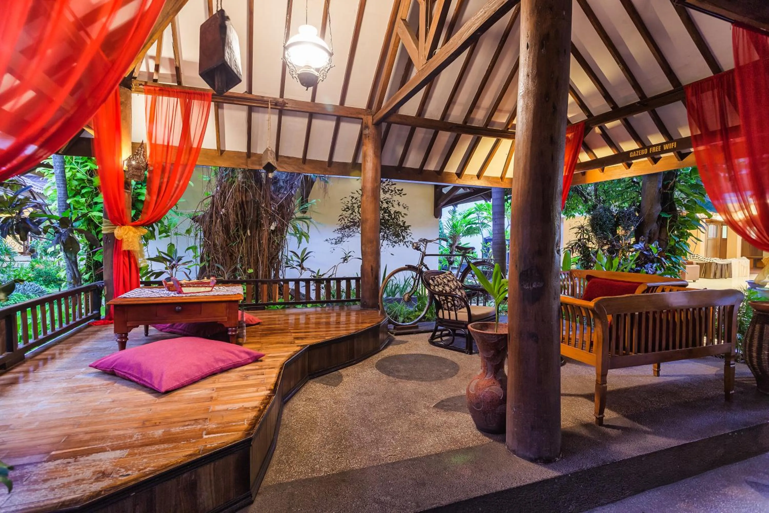 Hotel Montana Dua Malang