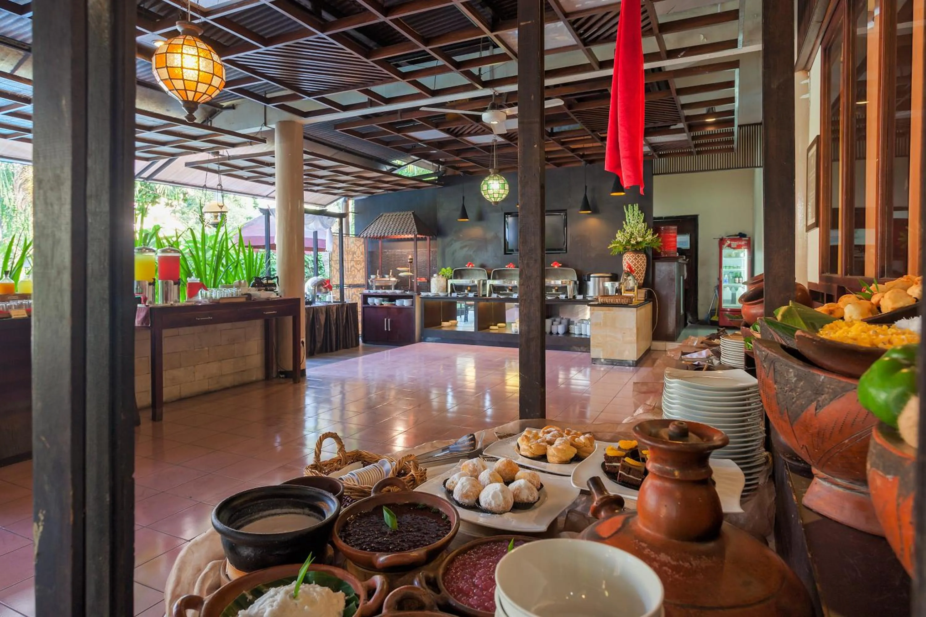 Restaurant/places to eat in Hotel Montana Dua Malang