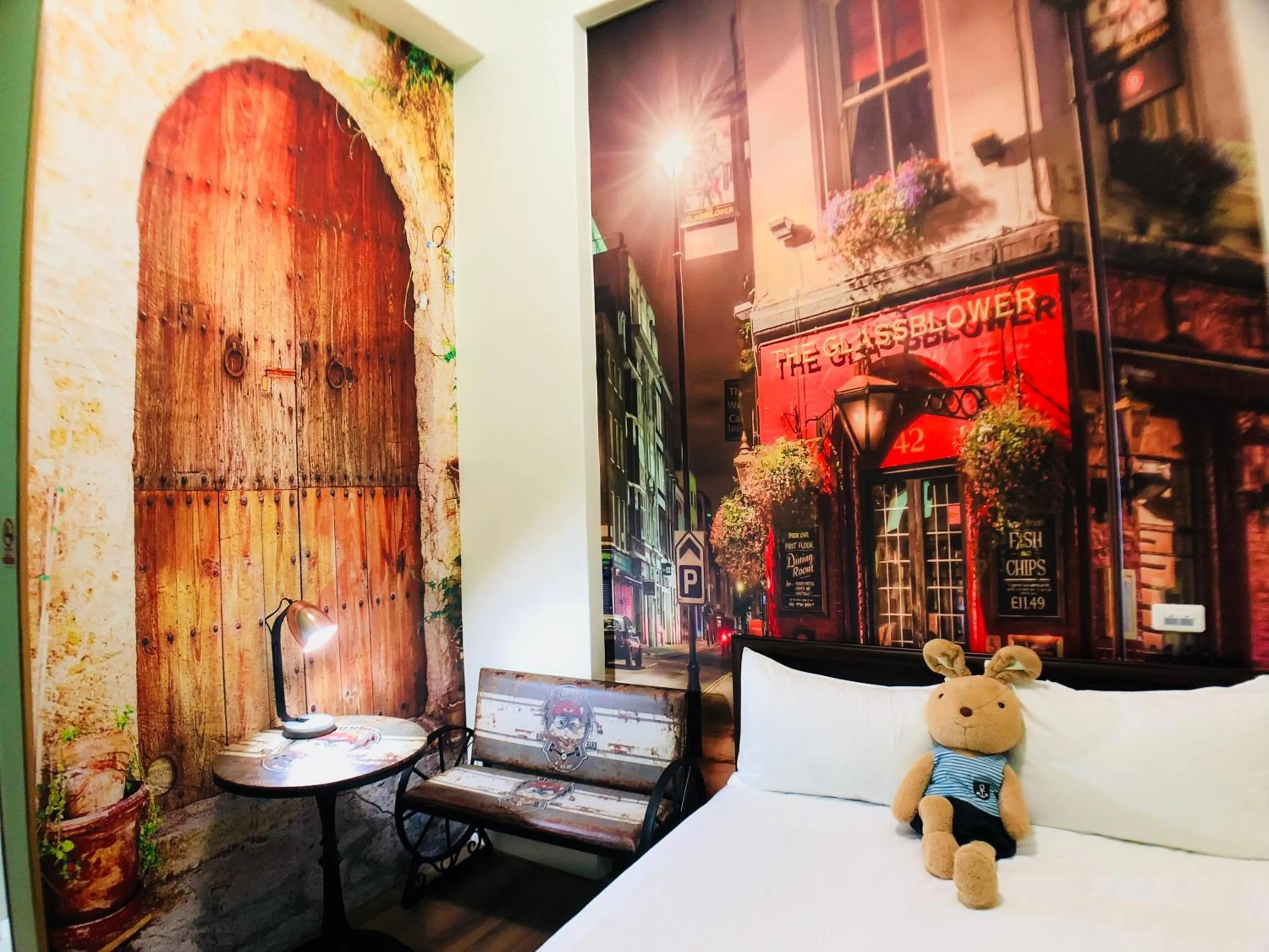 bunk bed, Bed in East Coast