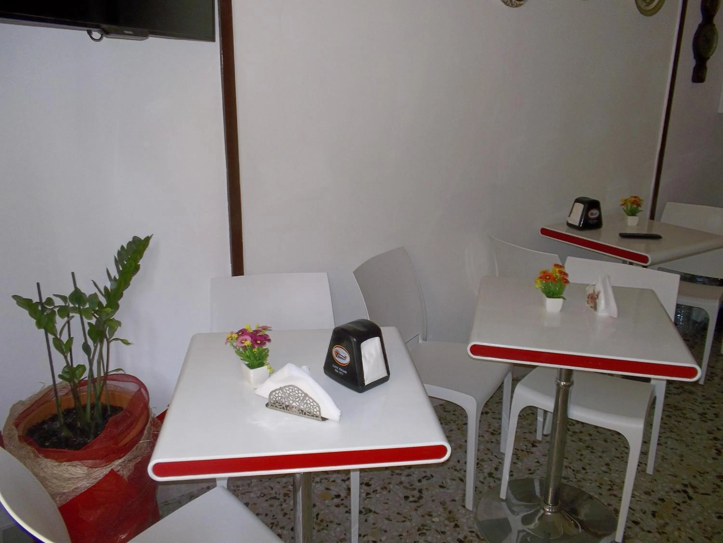 Continental breakfast in Victoria