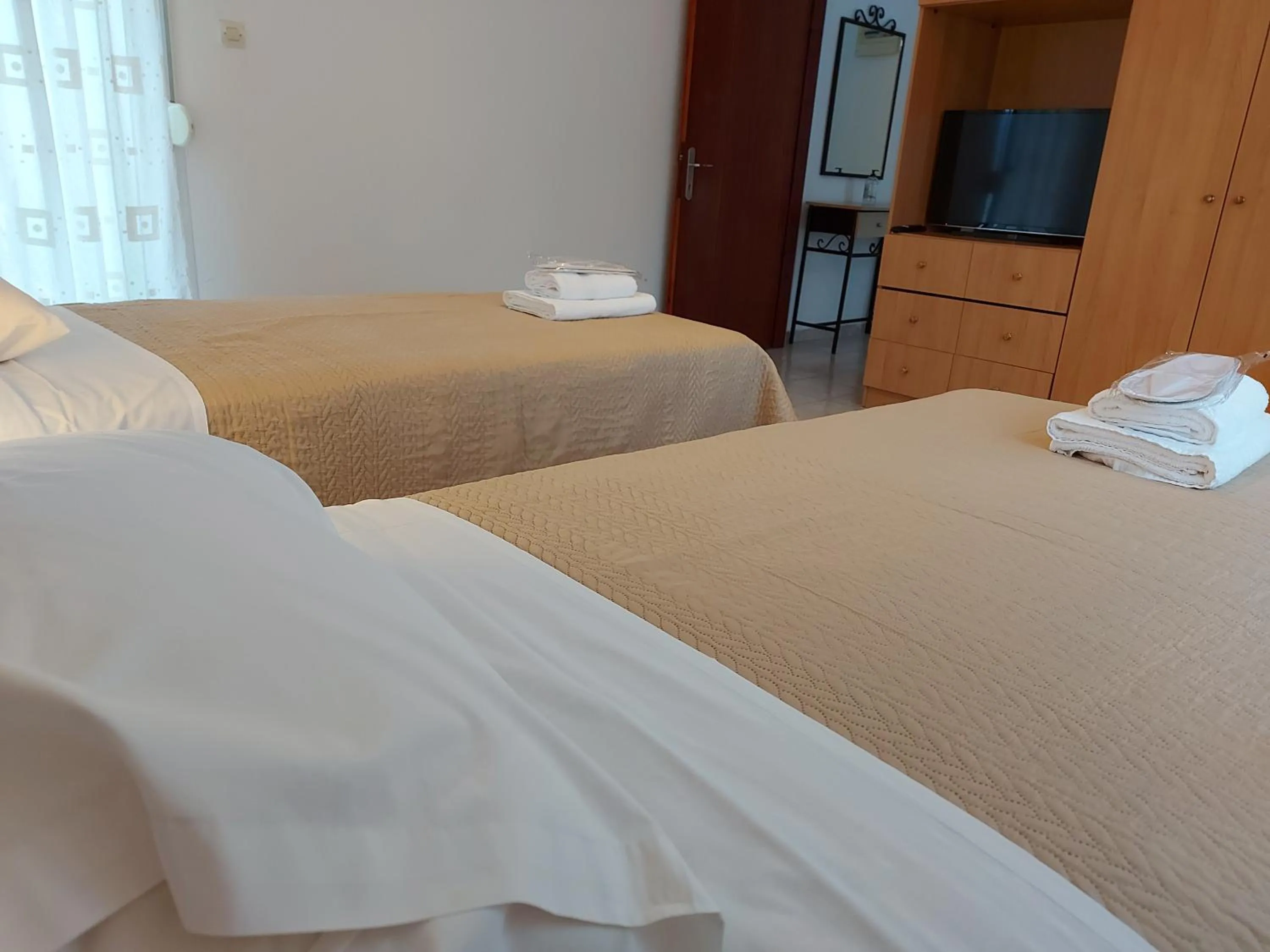 Bedroom in Kokkos Brothers