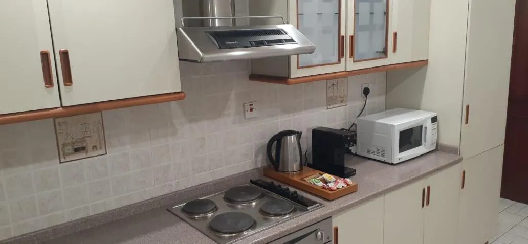 Al Gosaibi Hotel - Villa