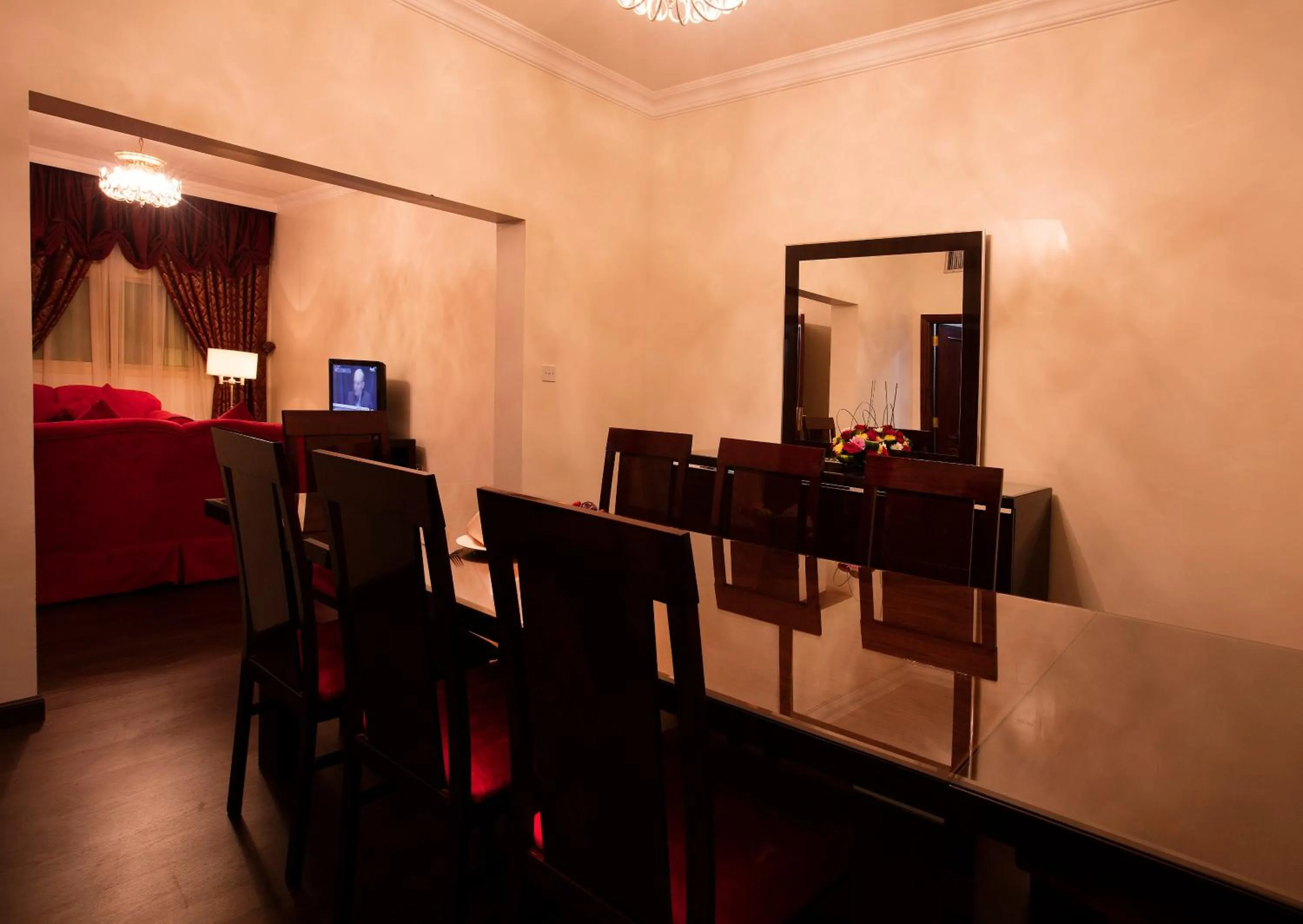 Dining area in Al Gosaibi Hotel - Villa