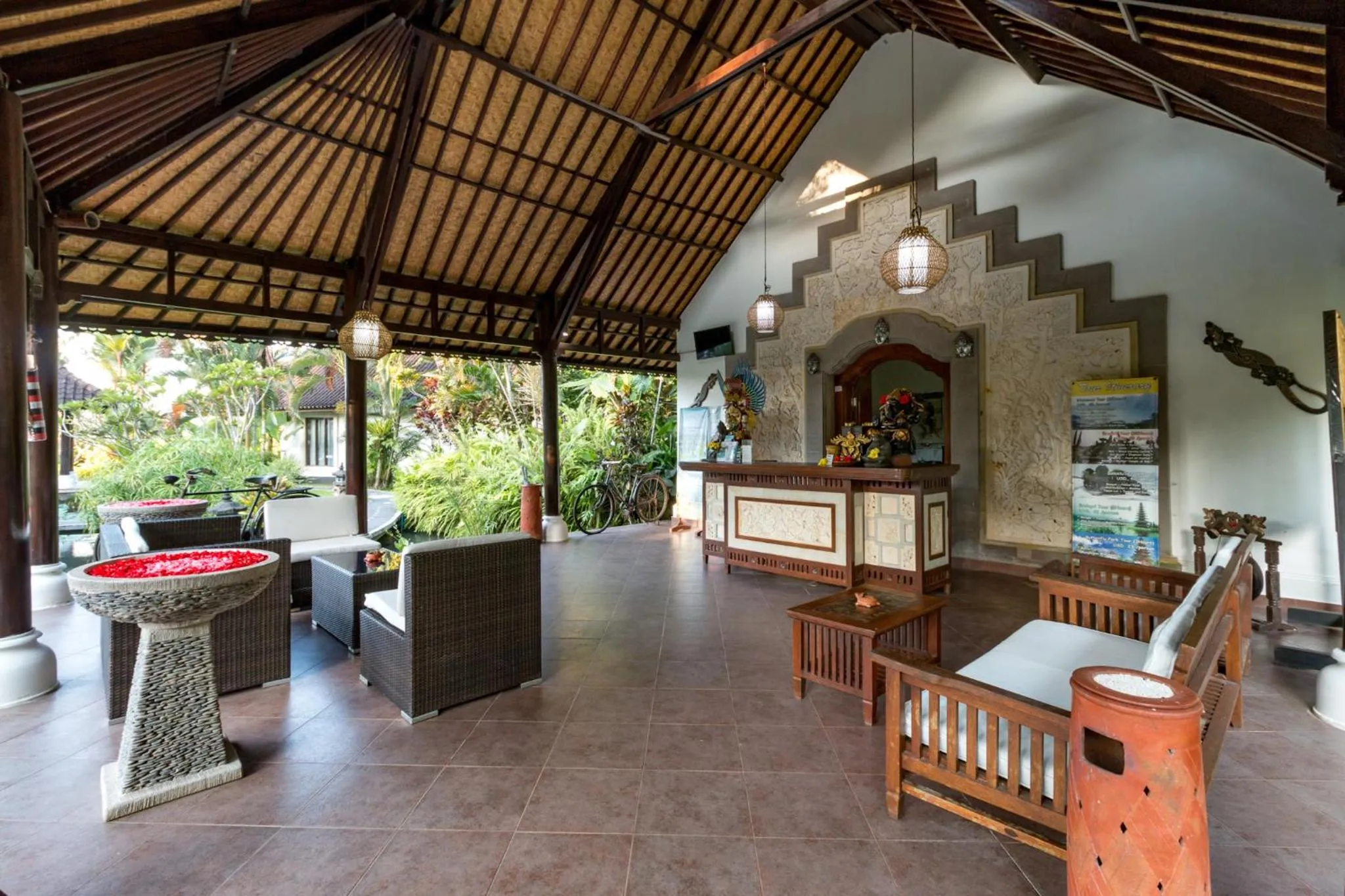 Garden in Villa Taman di Blayu by AGATA