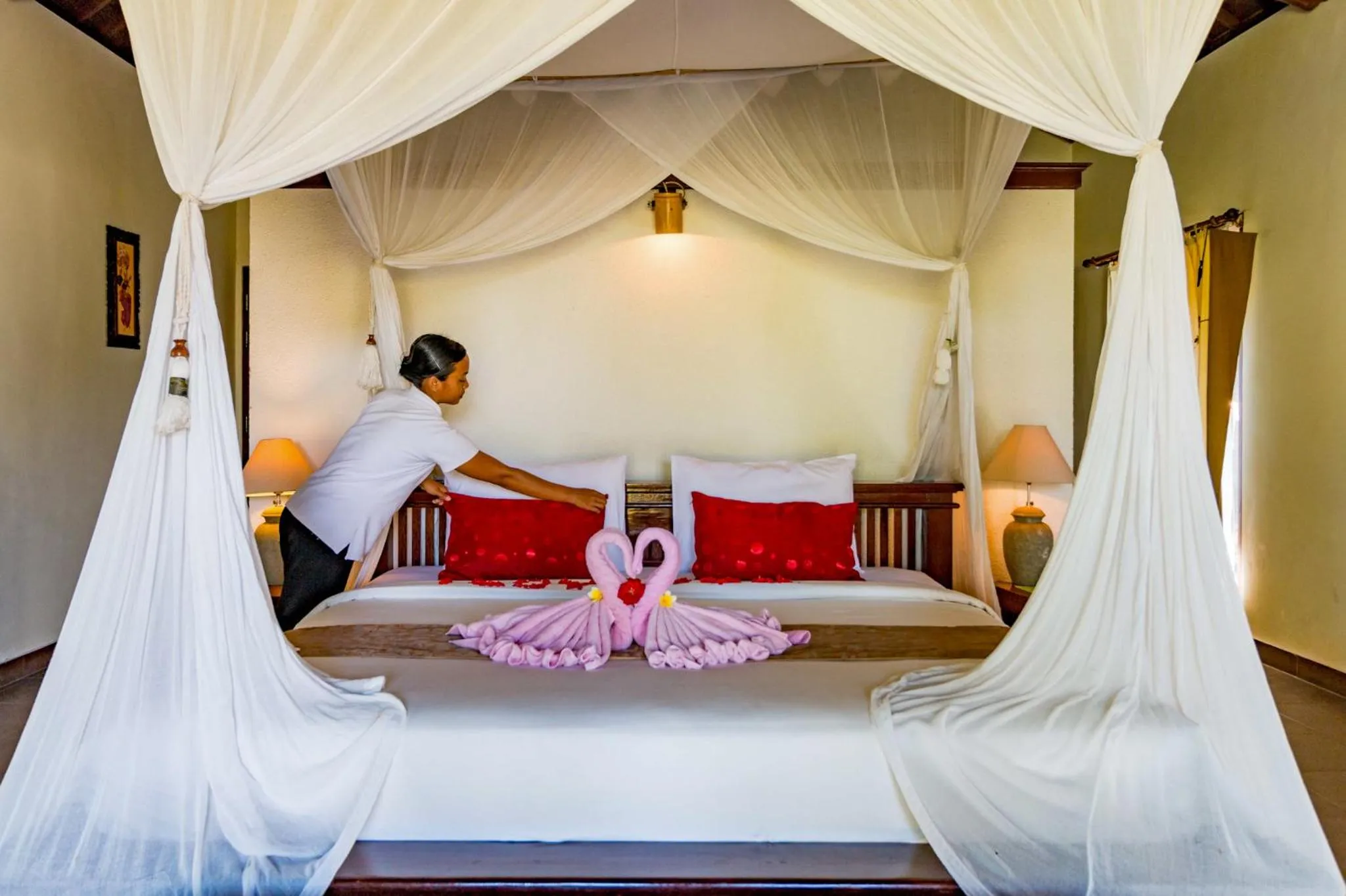 Staff, Bed in Villa Taman di Blayu by AGATA