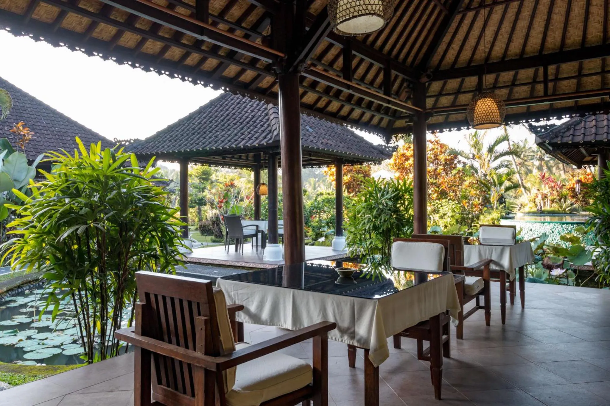 Restaurant/places to eat in Villa Taman di Blayu by AGATA