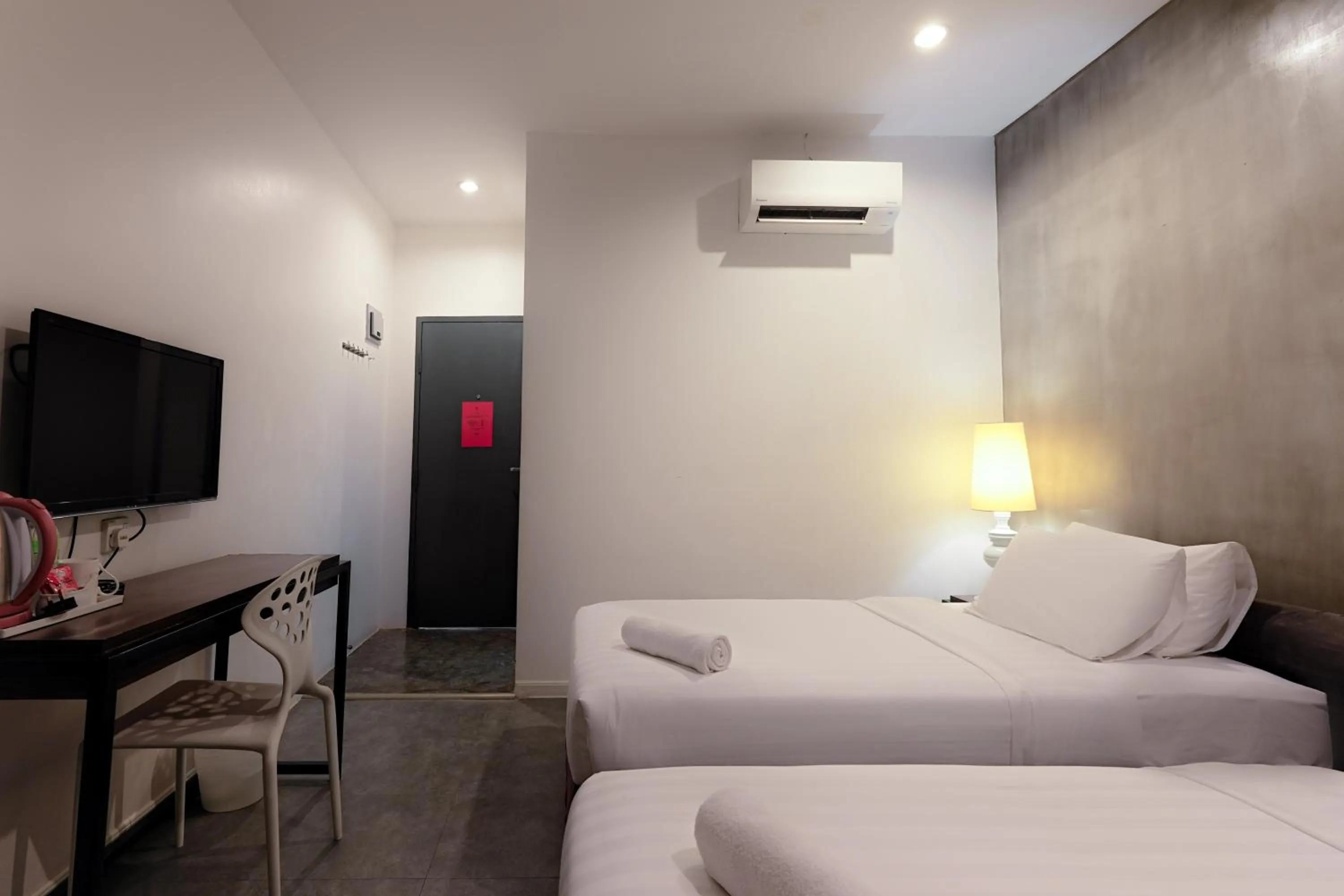 Bedroom, Bed in T+ Hotel Sungai Korok