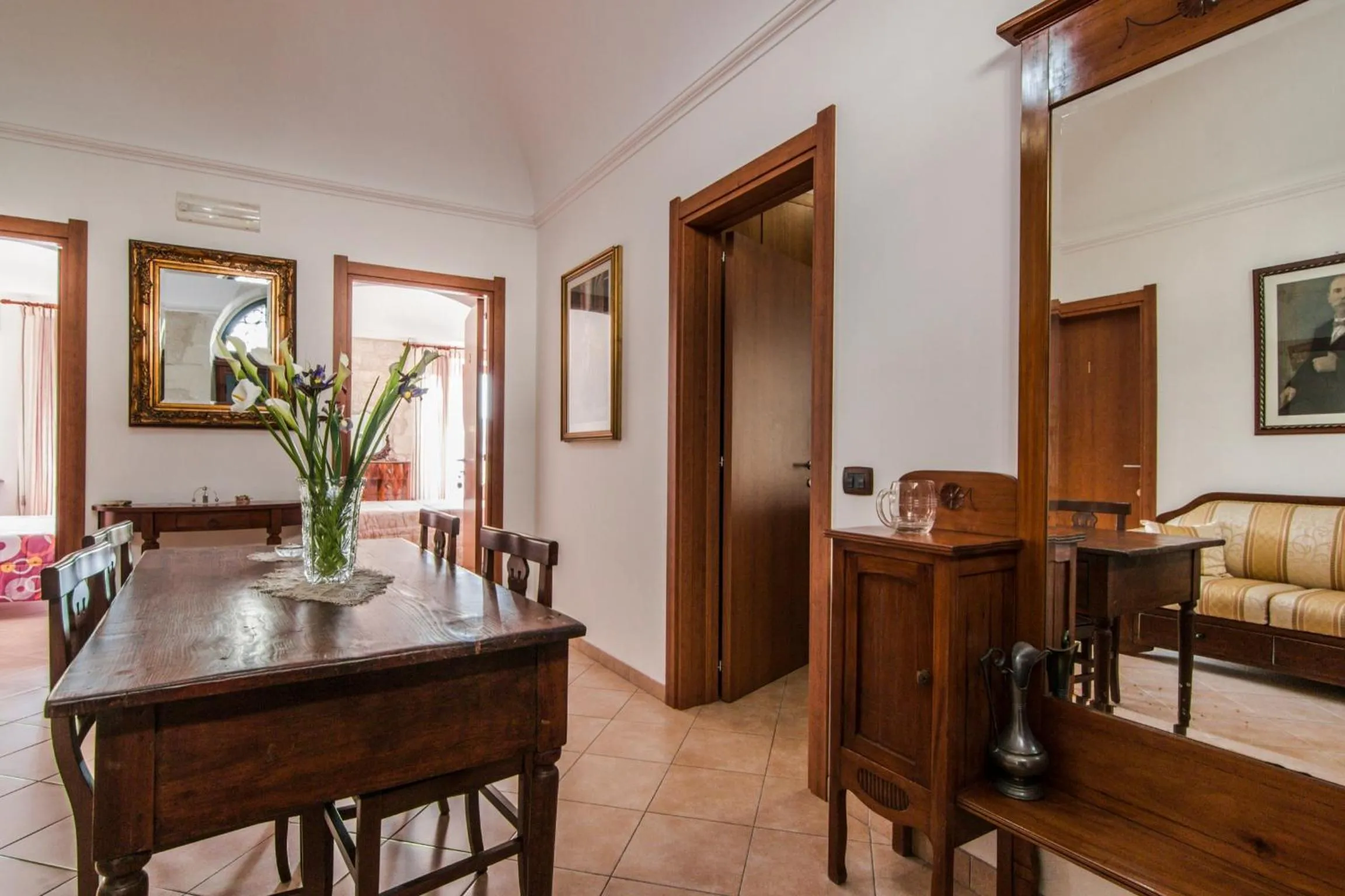 Communal lounge/ TV room in B&B Il Giardino Dei Mandarini