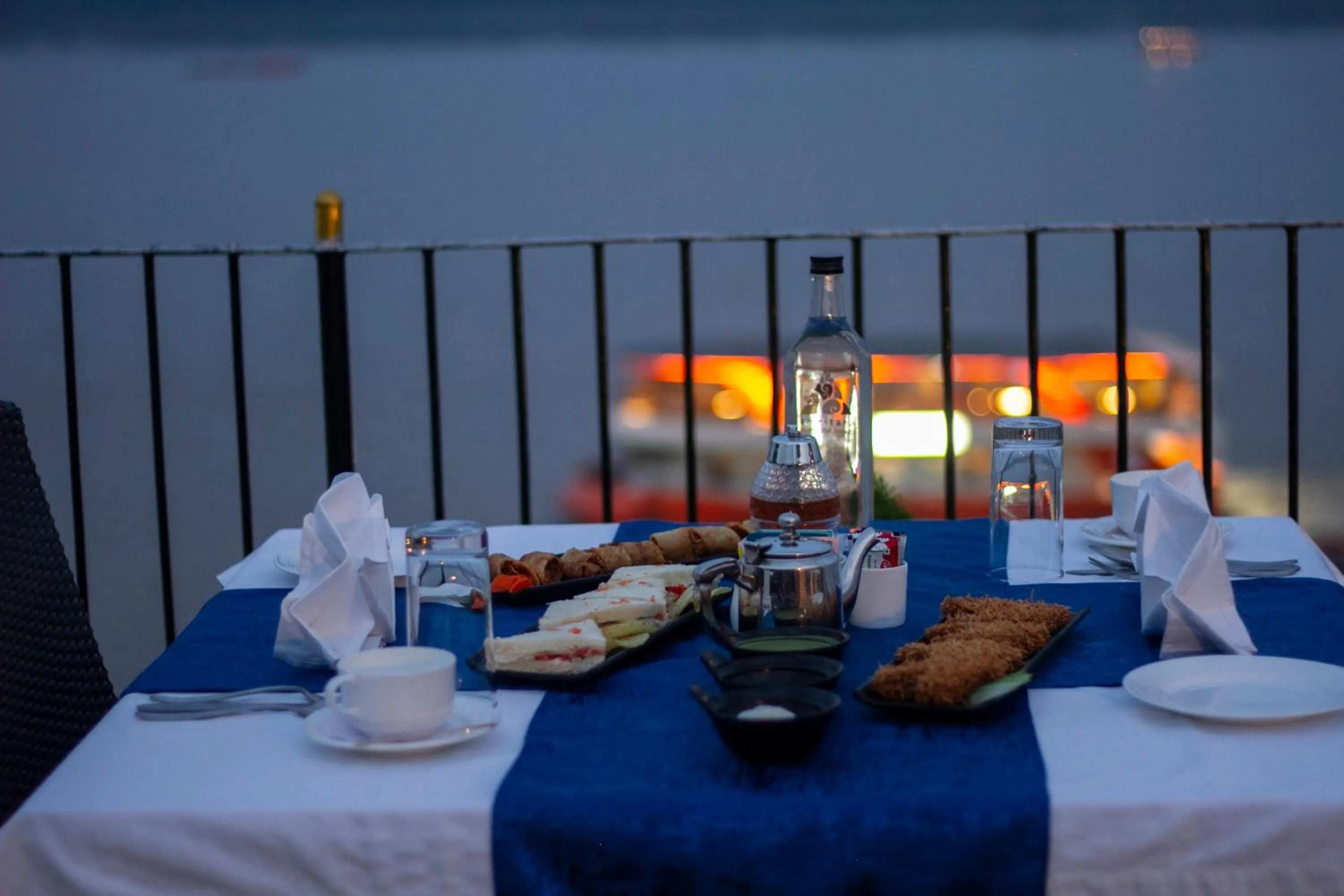 Food and drinks in Amritara Suryauday Haveli