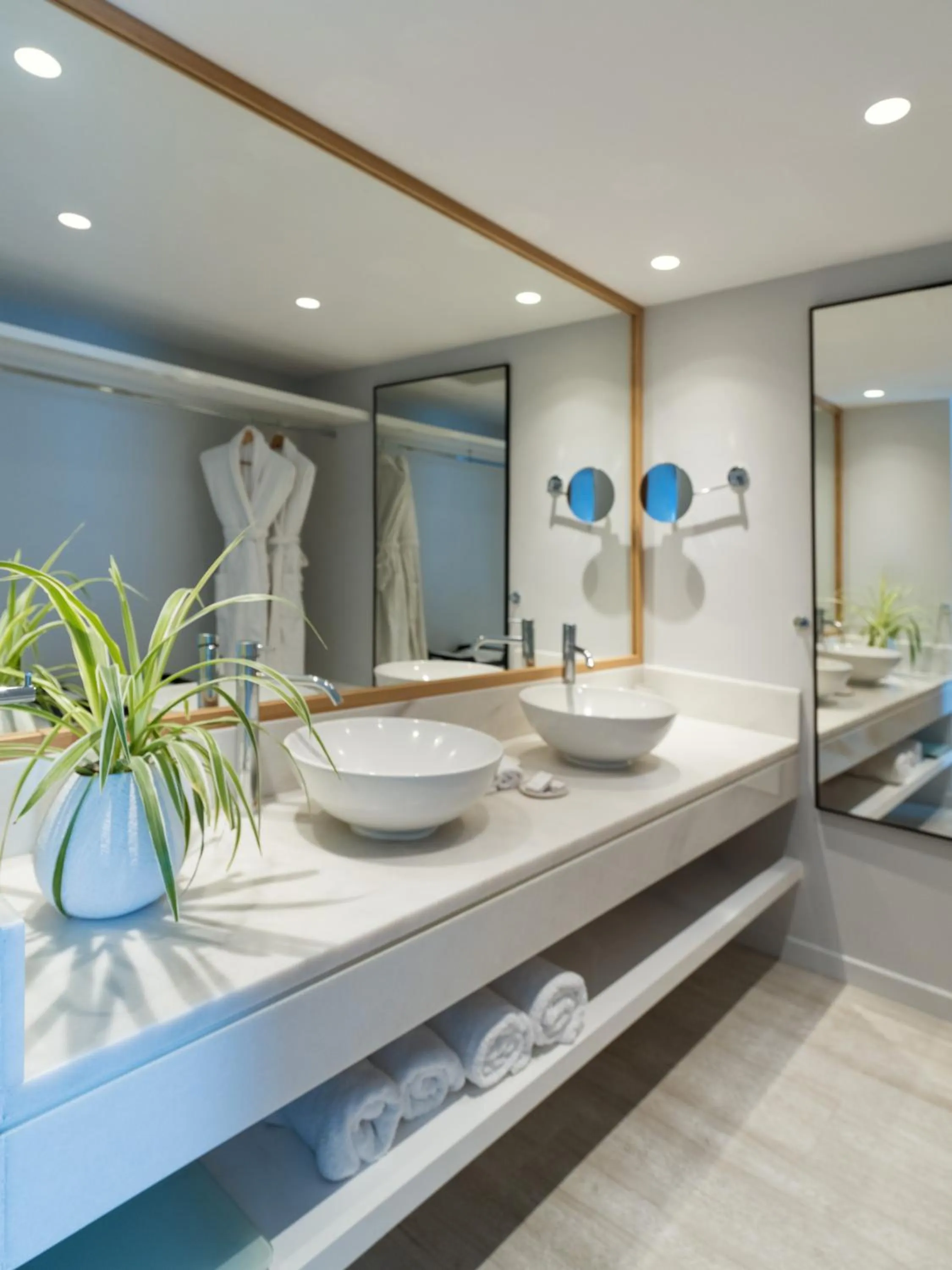 Bathroom in Domes Noruz Kassandra, Halkidiki - Adults Only