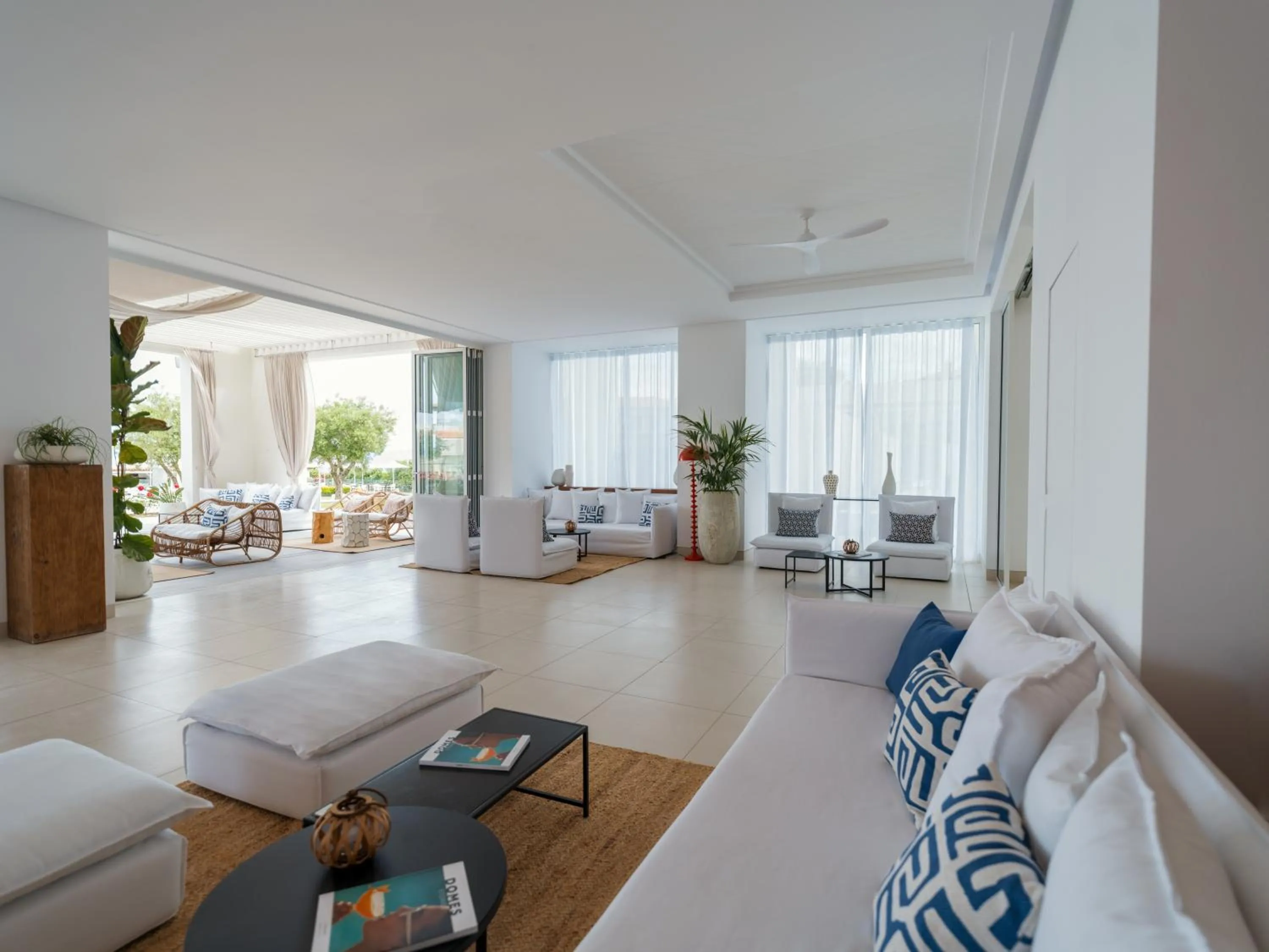 Lobby or reception, Bed in Domes Noruz Kassandra, Halkidiki - Adults Only