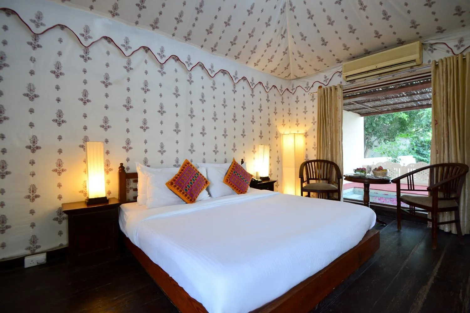 Bed in Aaram Baagh Pushkar by Pachar Group