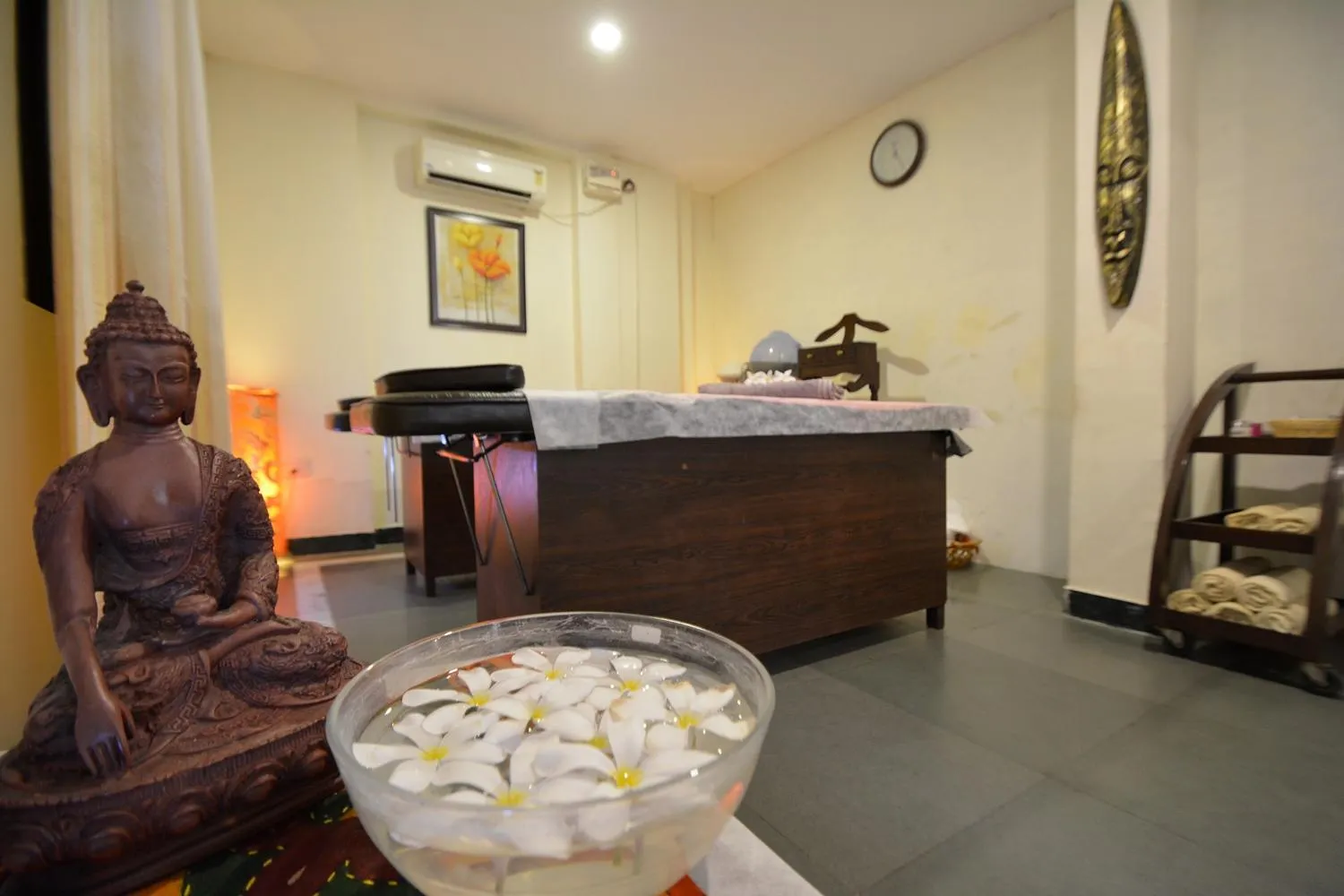 Spa and wellness centre/facilities, Bed in Aaram Baagh Pushkar by Pachar Group