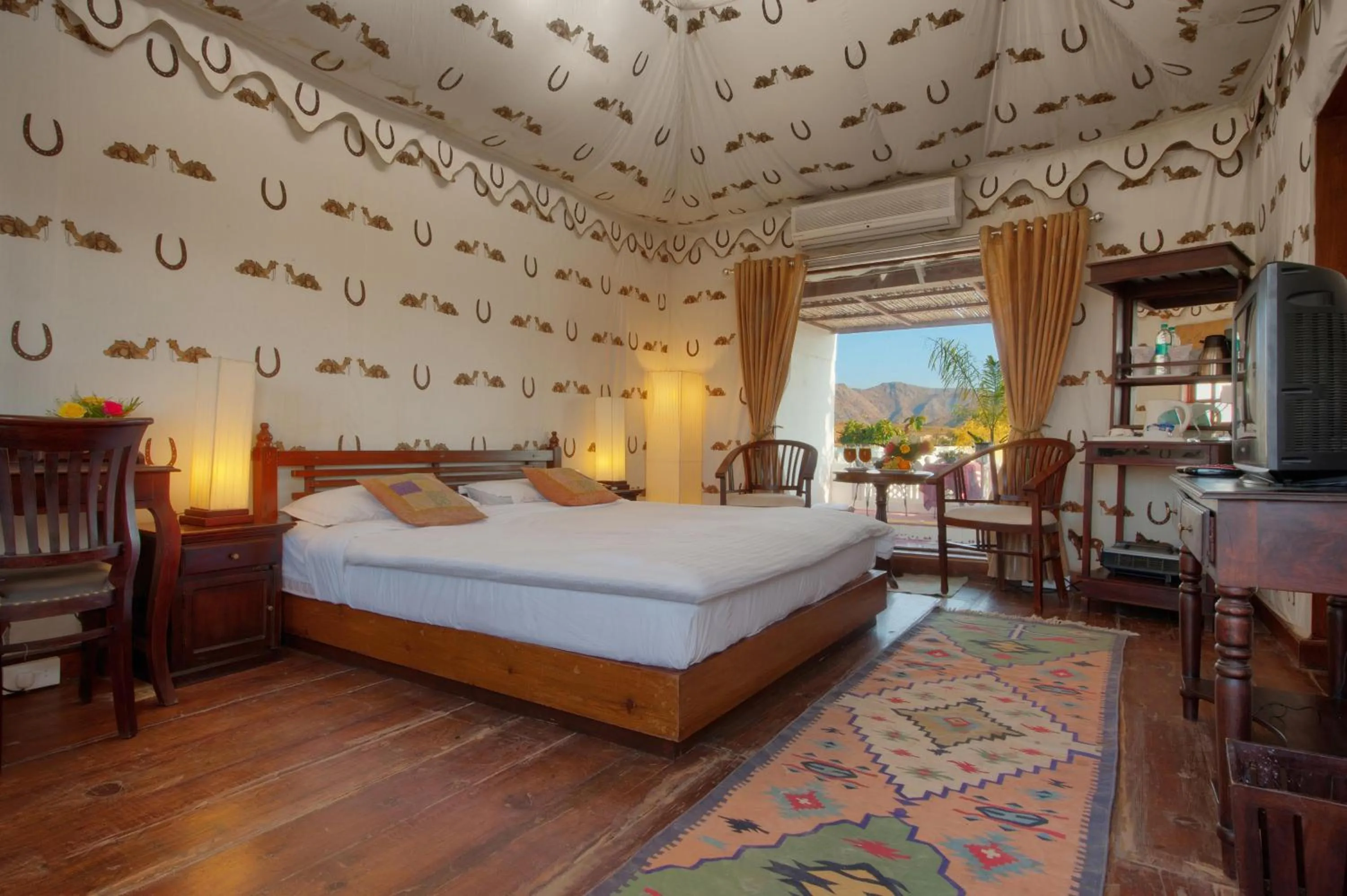 Bed in Aaram Baagh Pushkar by Pachar Group