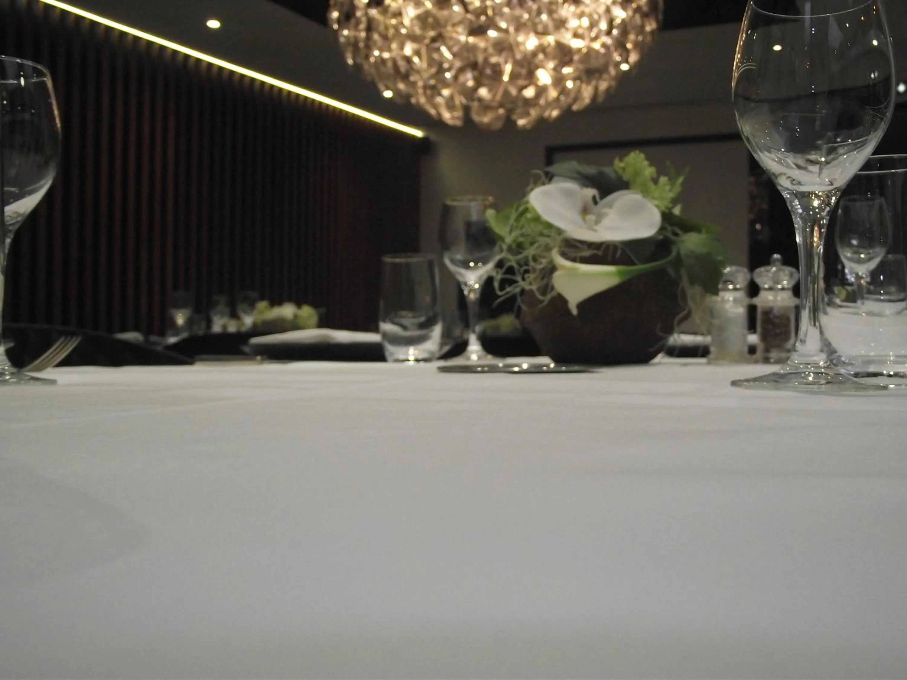 Restaurant/places to eat in Logis Hotel des Bourbons Montluçon Climatisé