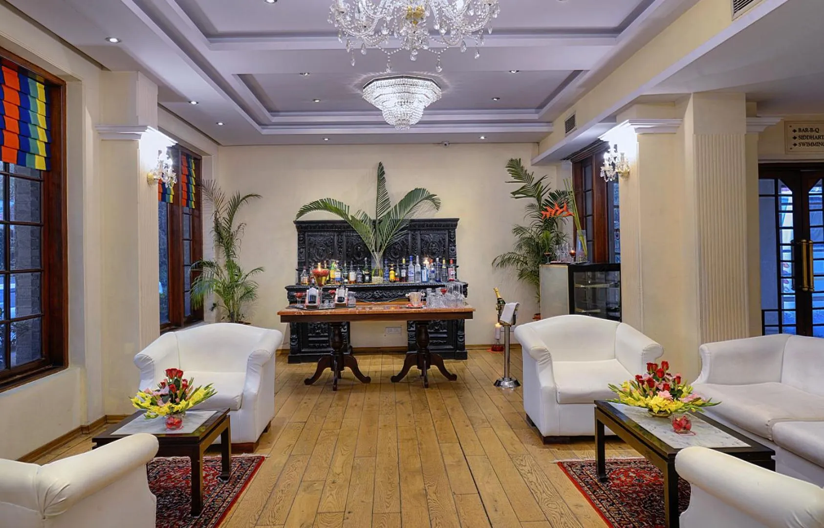 Lounge or bar in Hotel Clarks Varanasi Limited