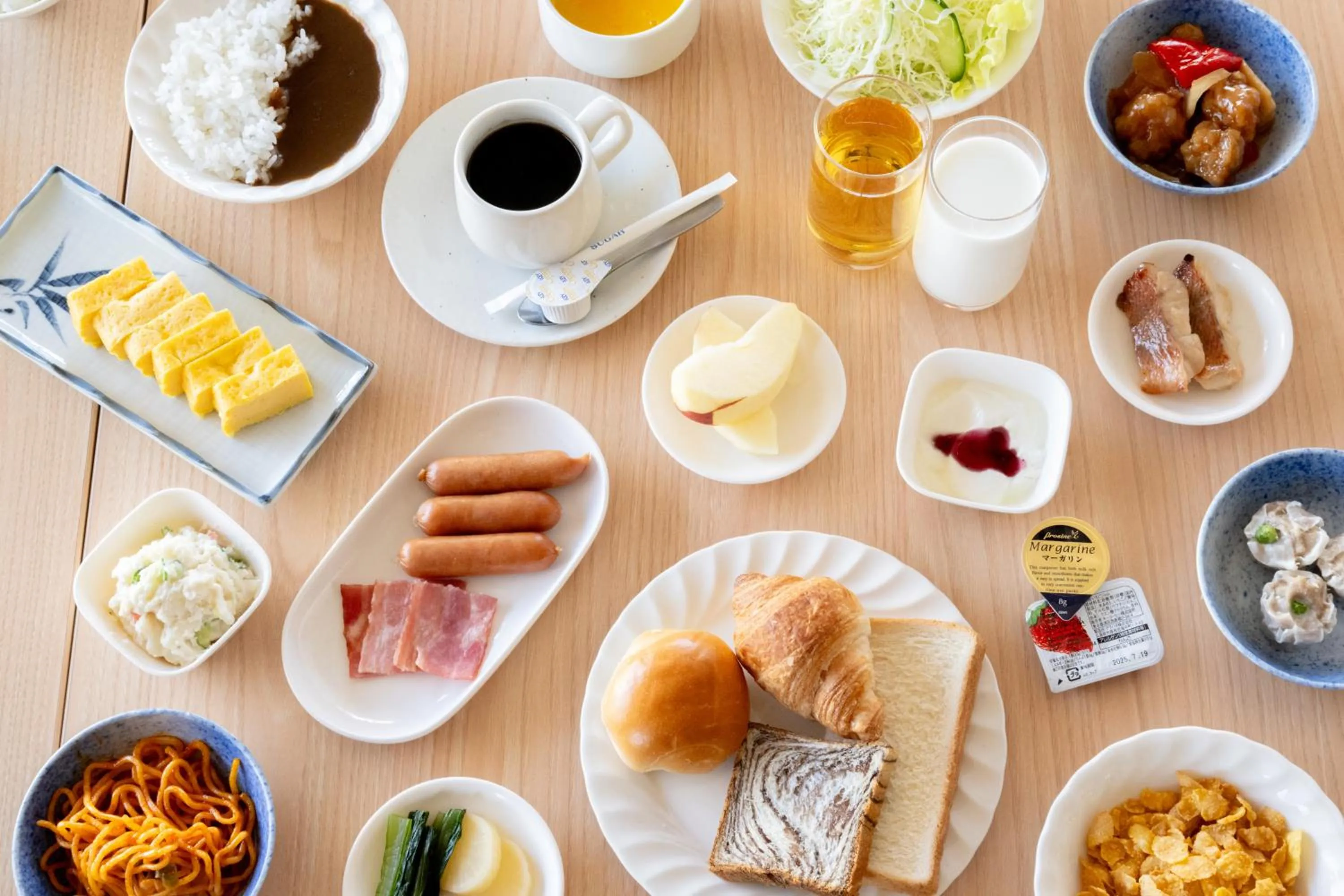 Buffet breakfast in Hotel Matsumoto Yorozuya