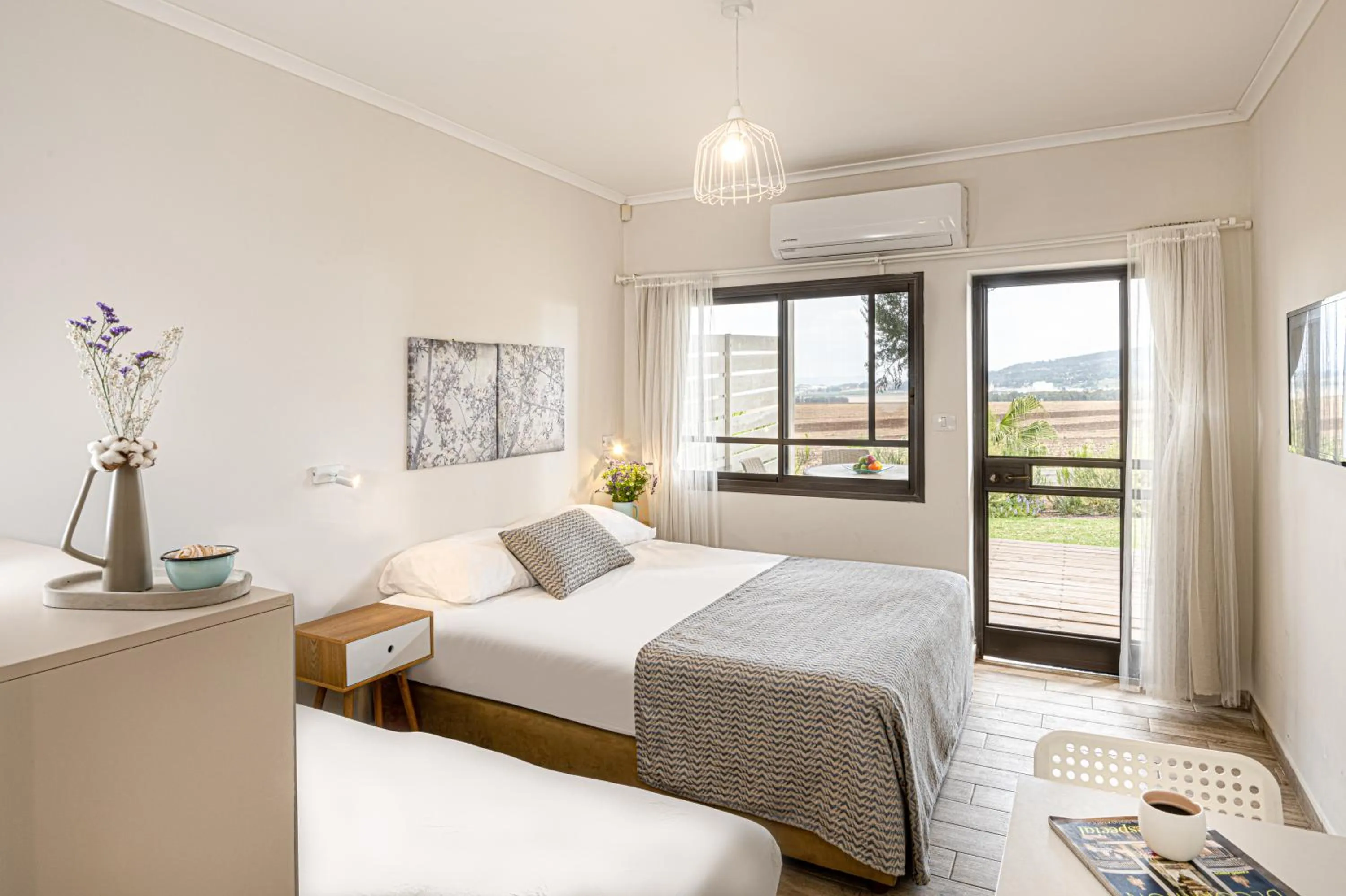 Photo of the whole room, Bed in Holiday Village Kibbutz Mizra