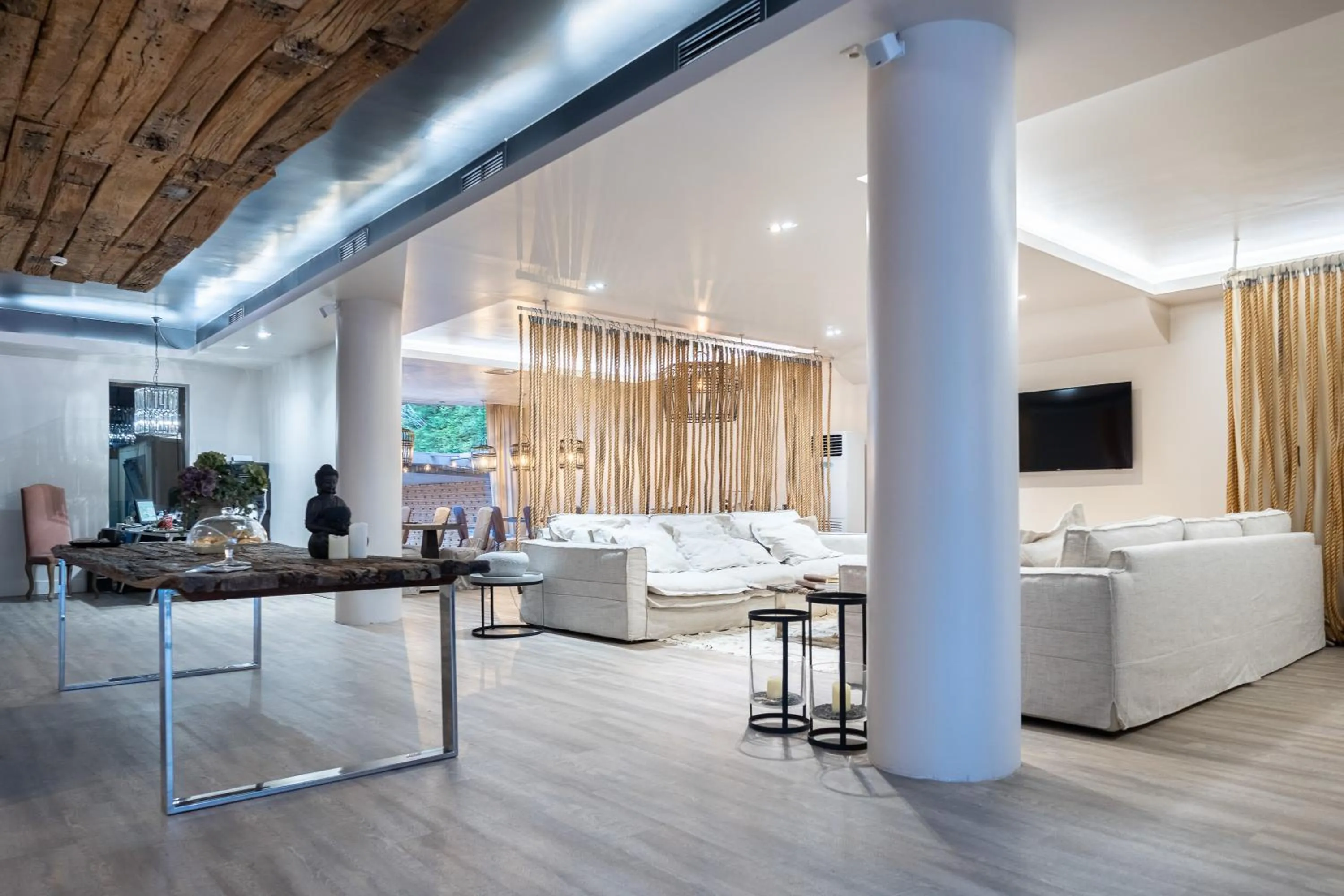 Lobby or reception in Mikelina Boutique Hotel