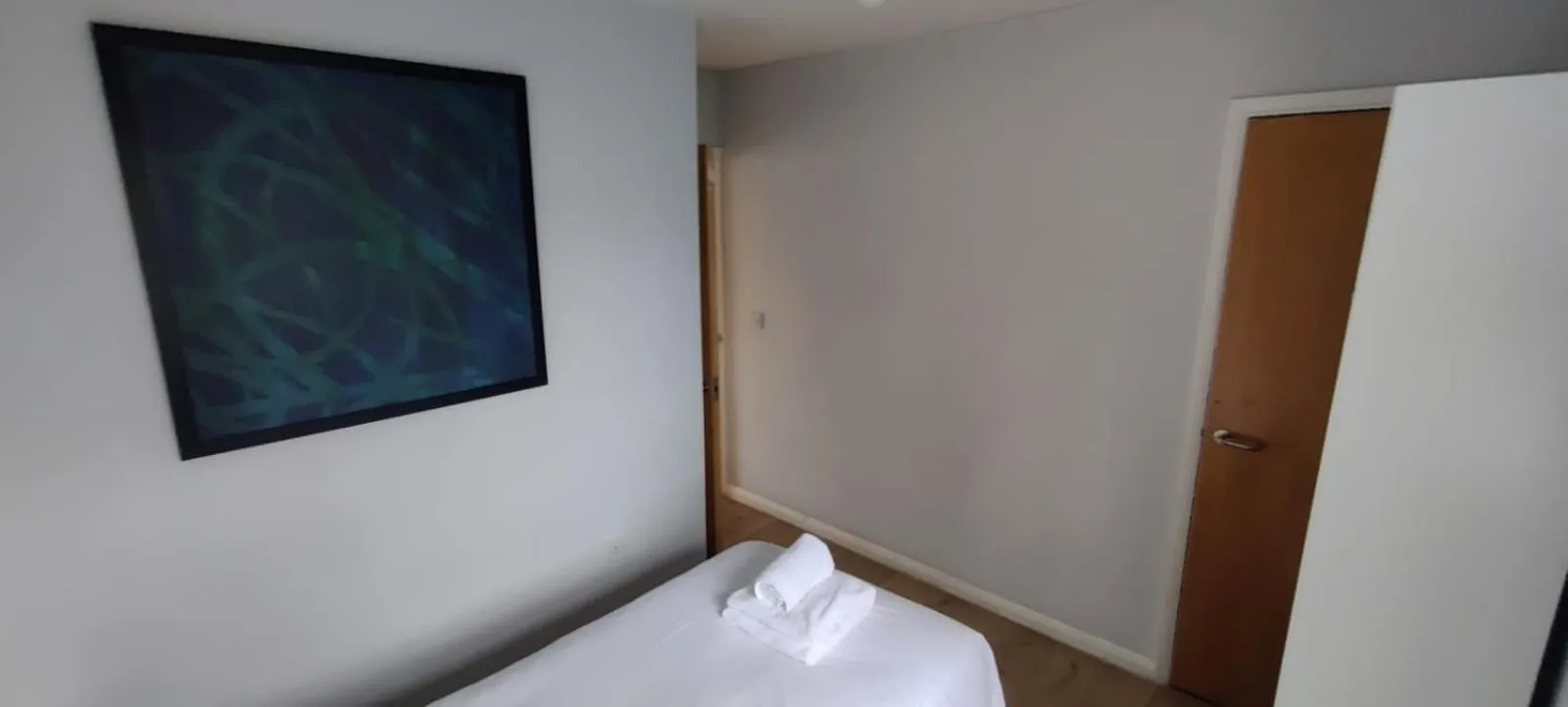 Bed in Royal Hotel, Bar & Grill