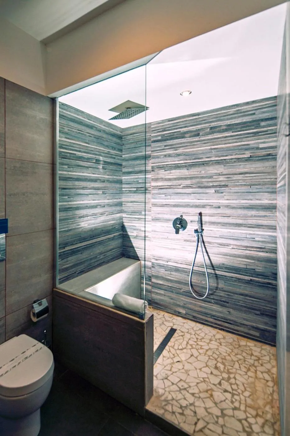 Shower in Comfort Zone Naples