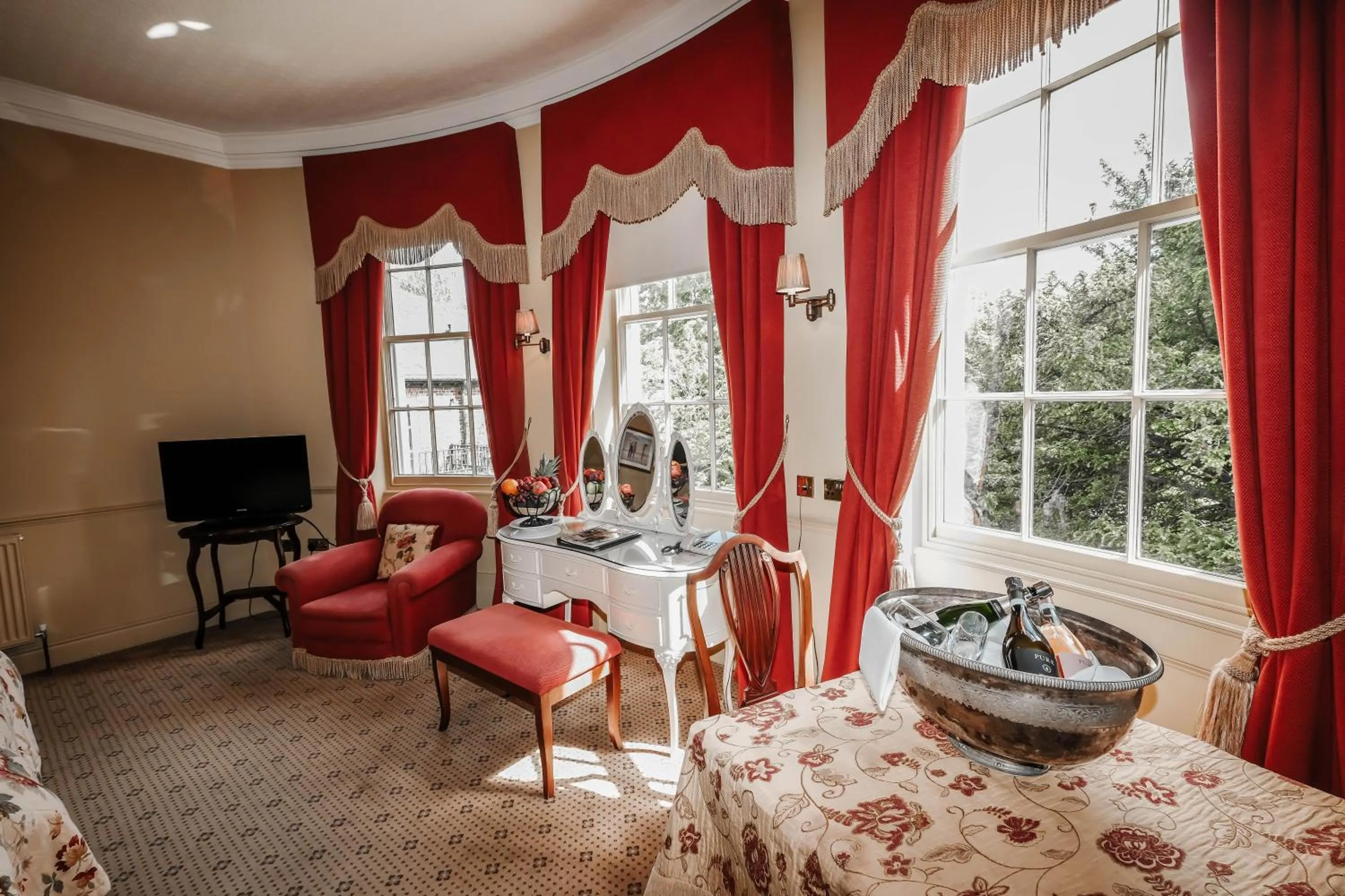 York Pavilion Hotel, BW Signature Collection