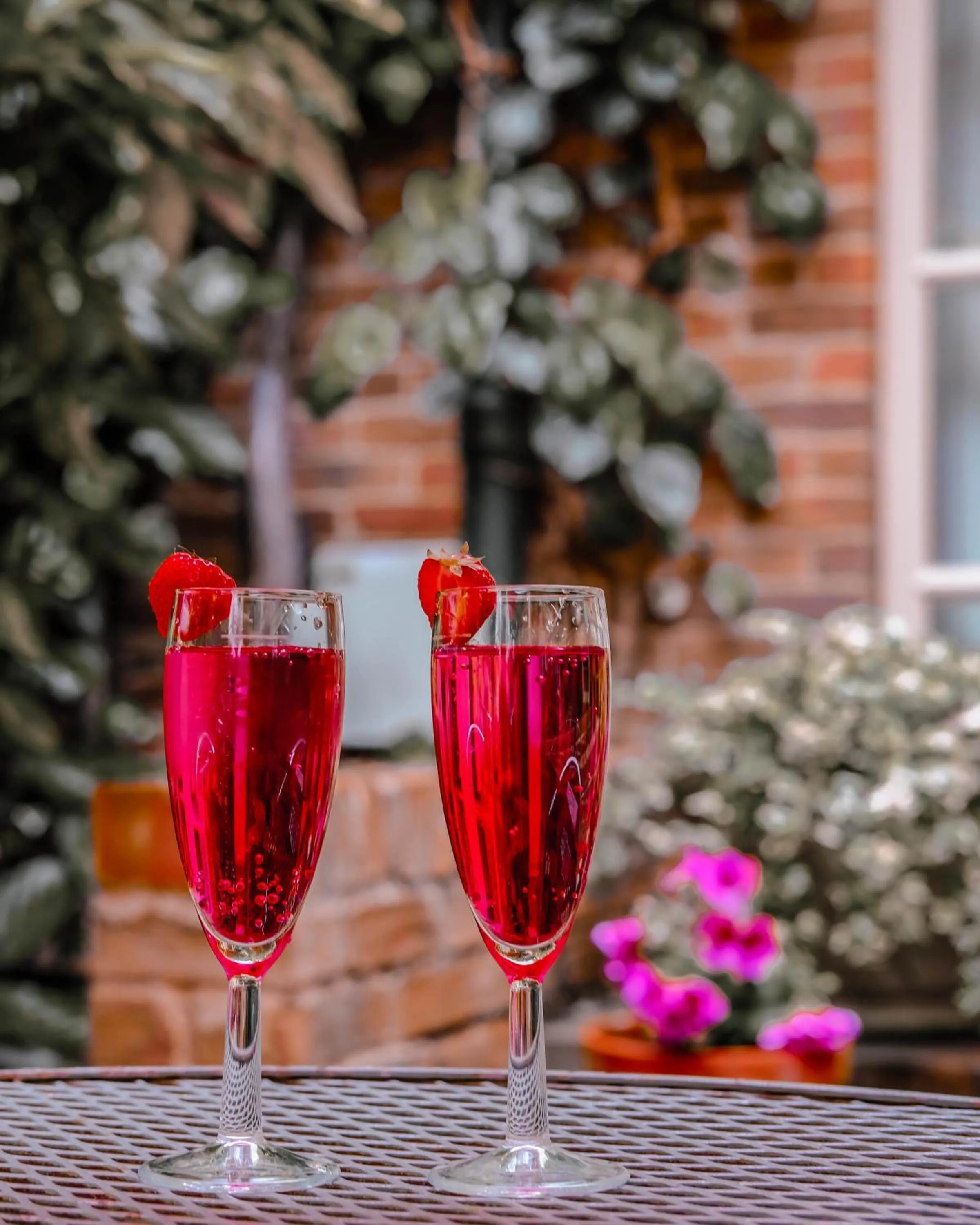 Food and drinks in York Pavilion Hotel, BW Signature Collection