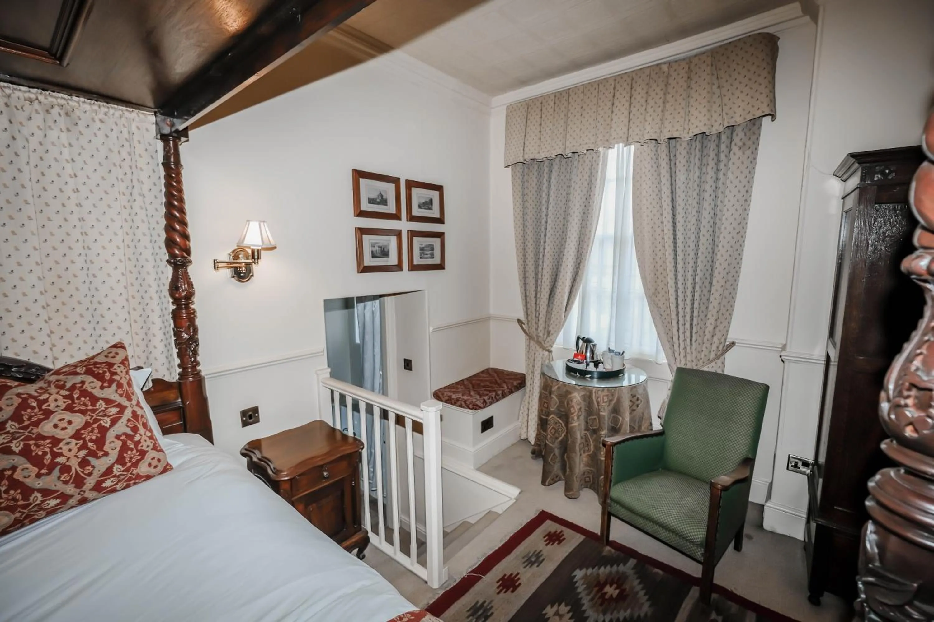 Bed in York Pavilion Hotel, BW Signature Collection