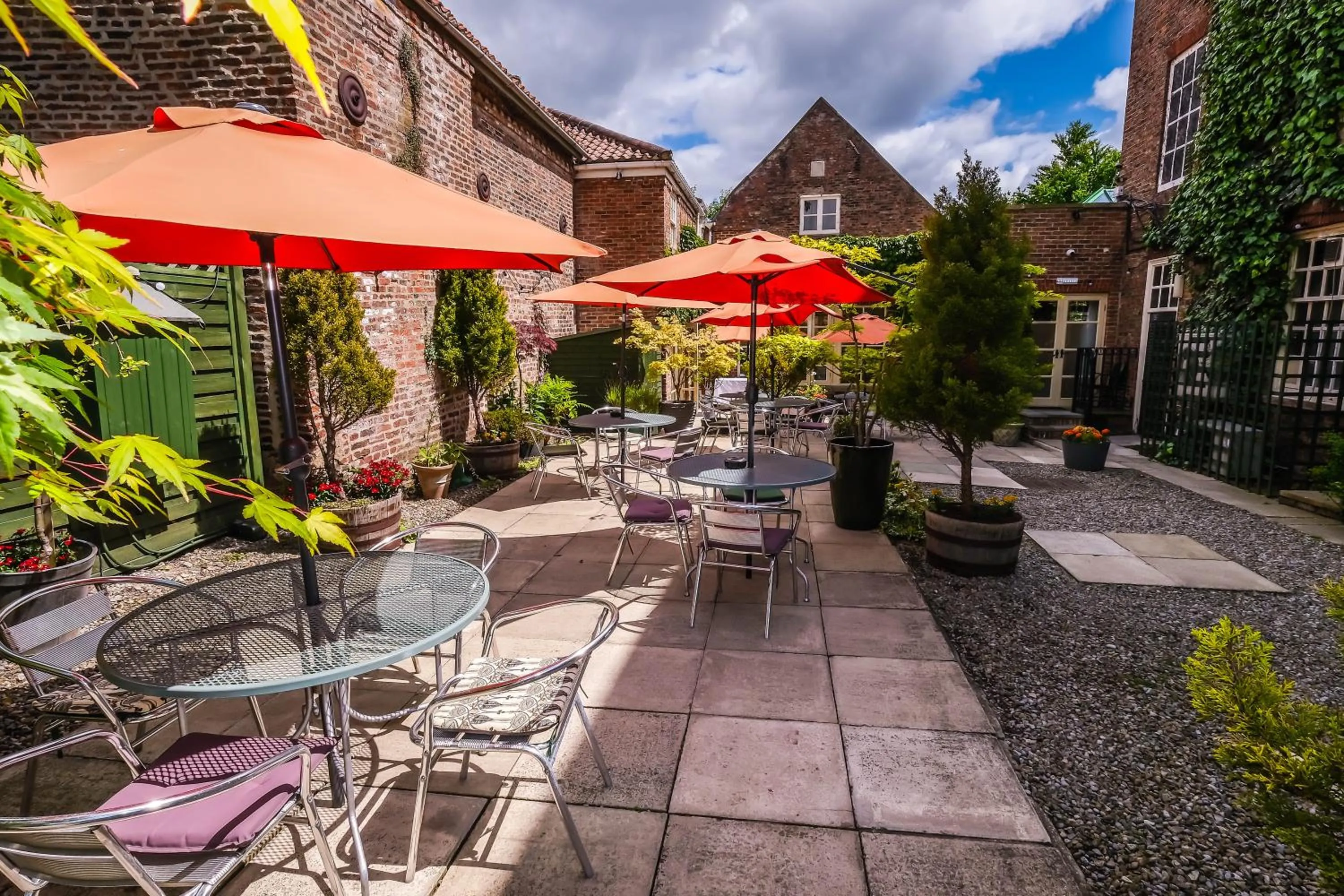 Balcony/Terrace in York Pavilion Hotel, BW Signature Collection