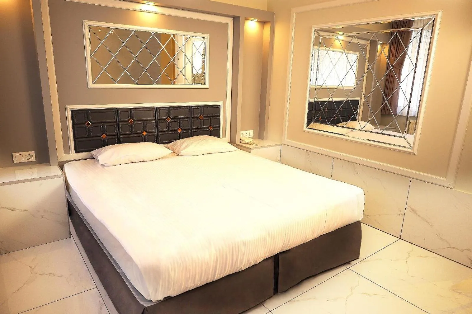 Bedroom, Bed in Bakirkoy Tashan Business & Airport Hotel