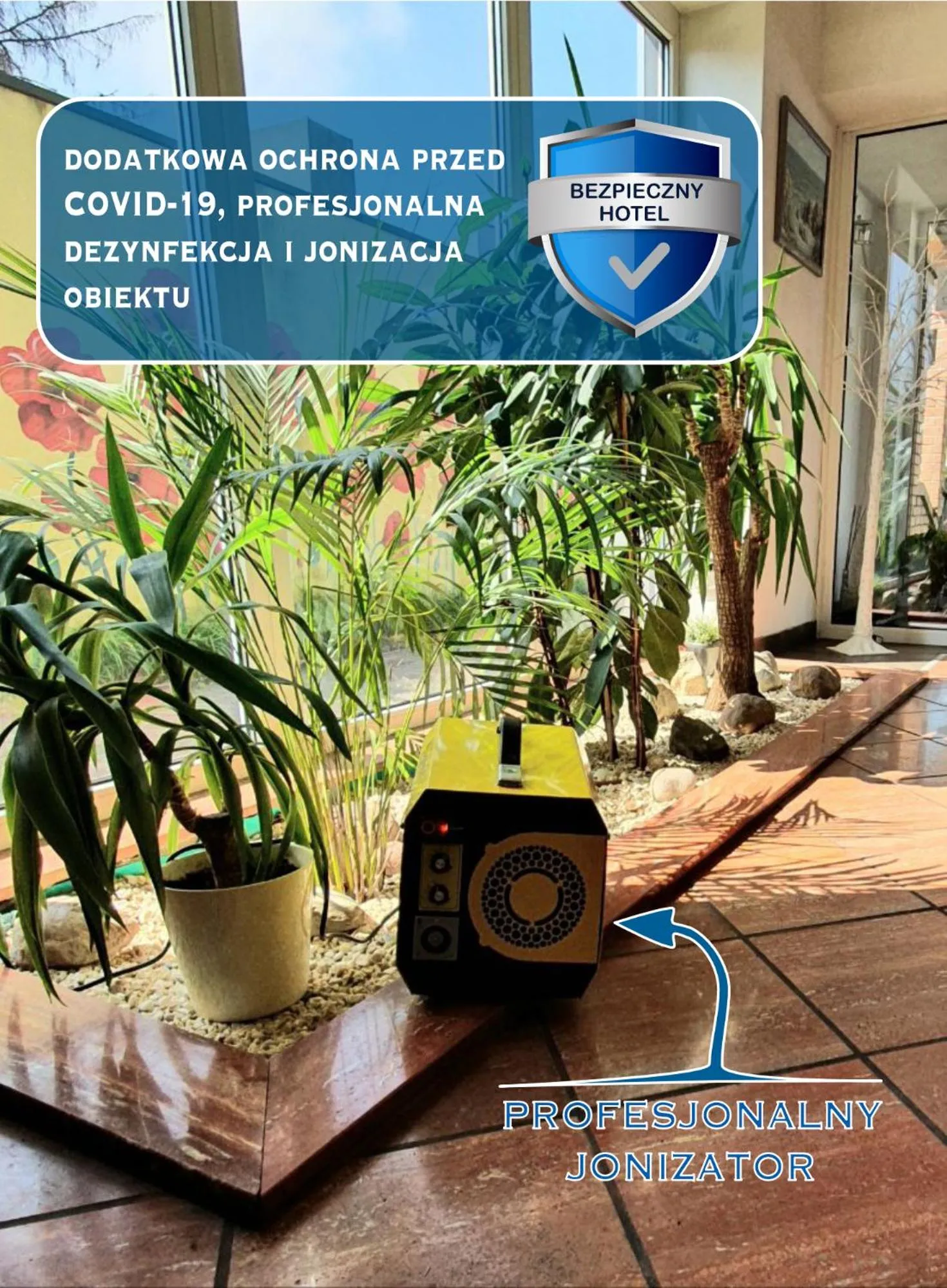 Facade/entrance in RJ Hotel